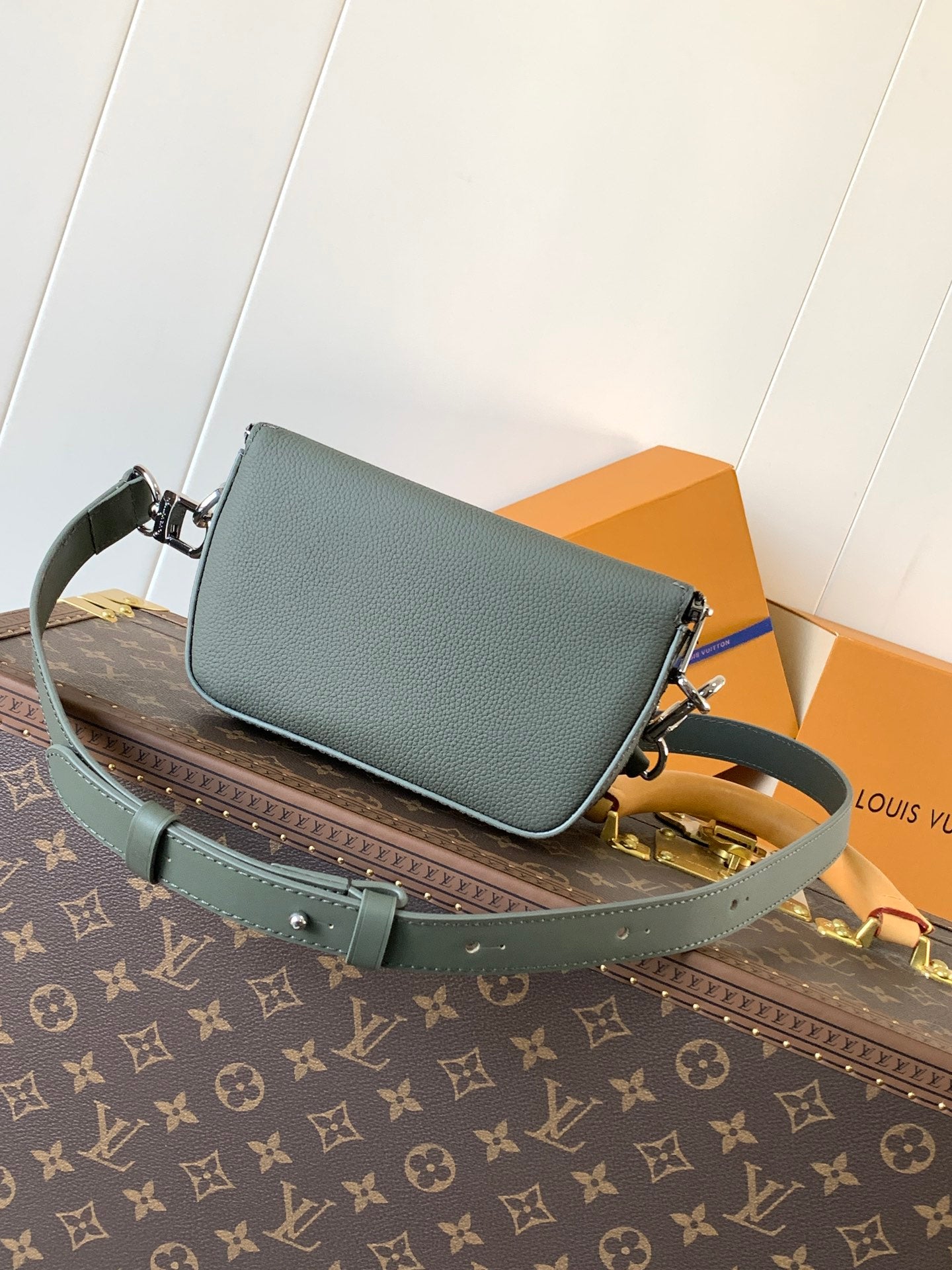 BAG-LV-W-NEW-374
