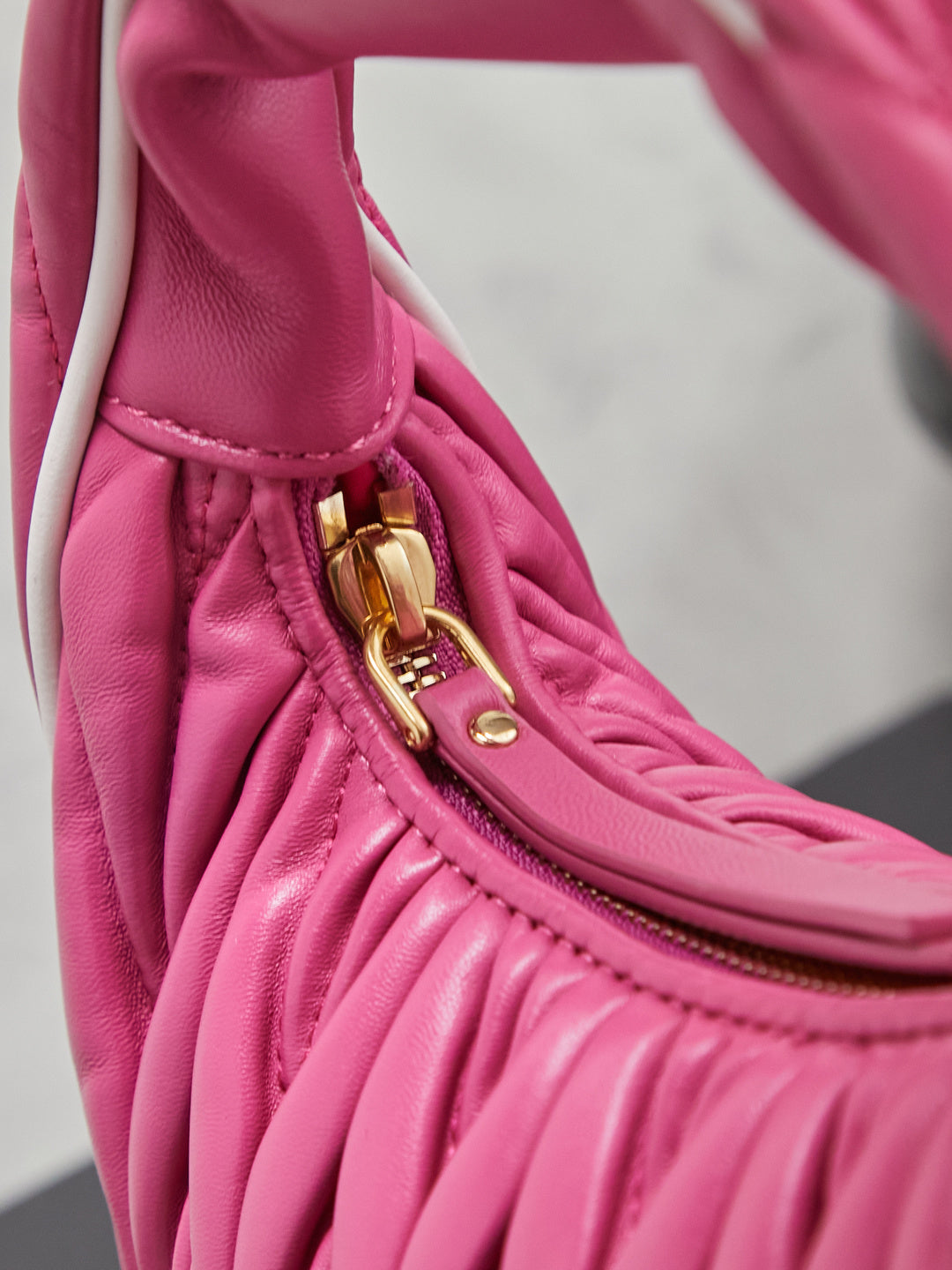BAG-MIUMIU-LY-027