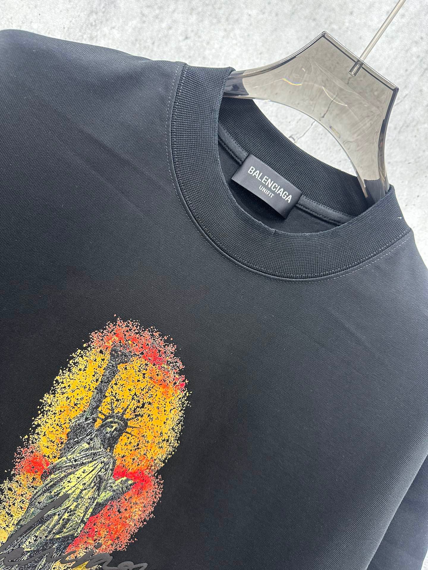 TS-Balenciaga-new-006