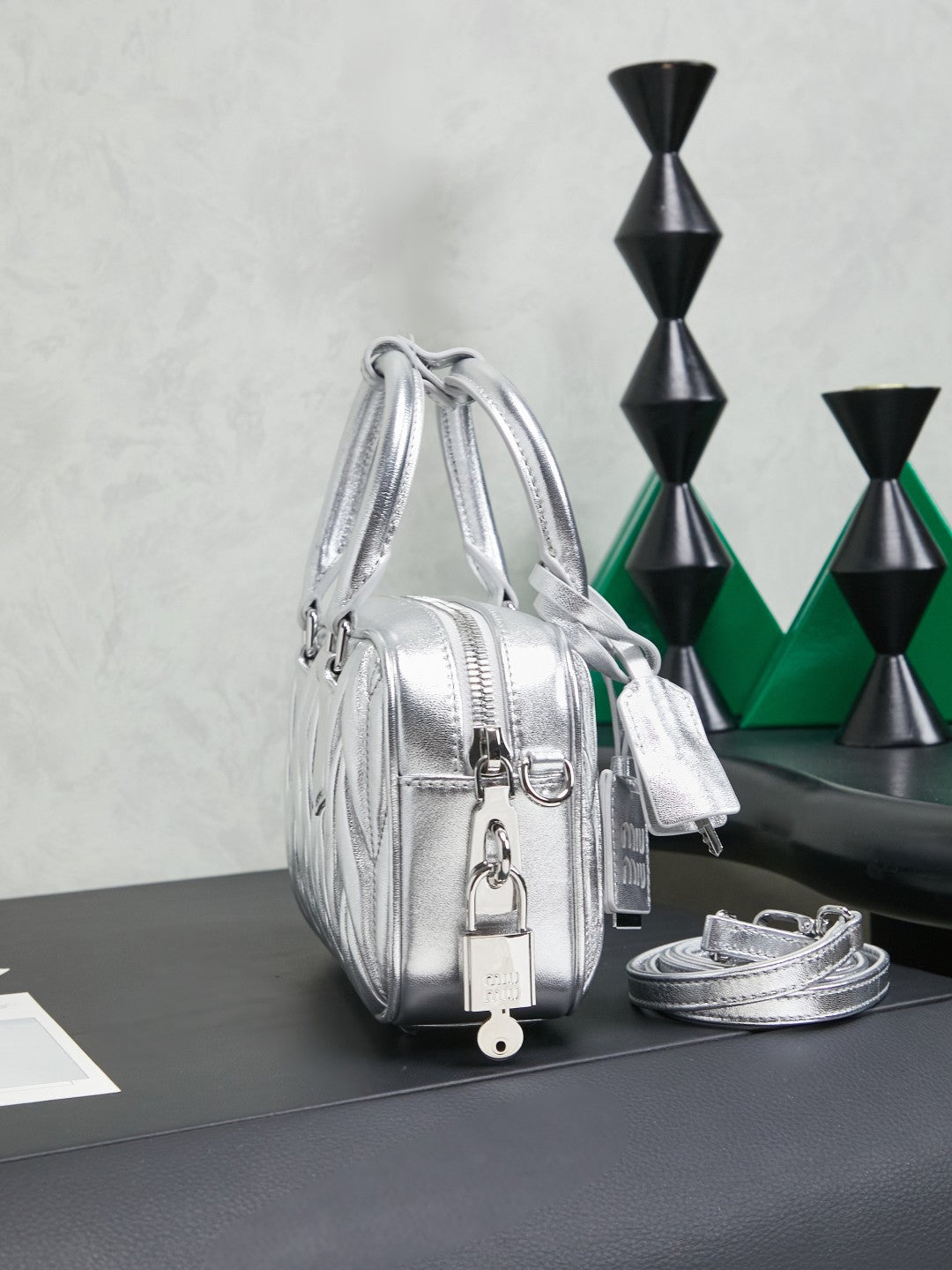 BAG-MIUMIU-LY-008