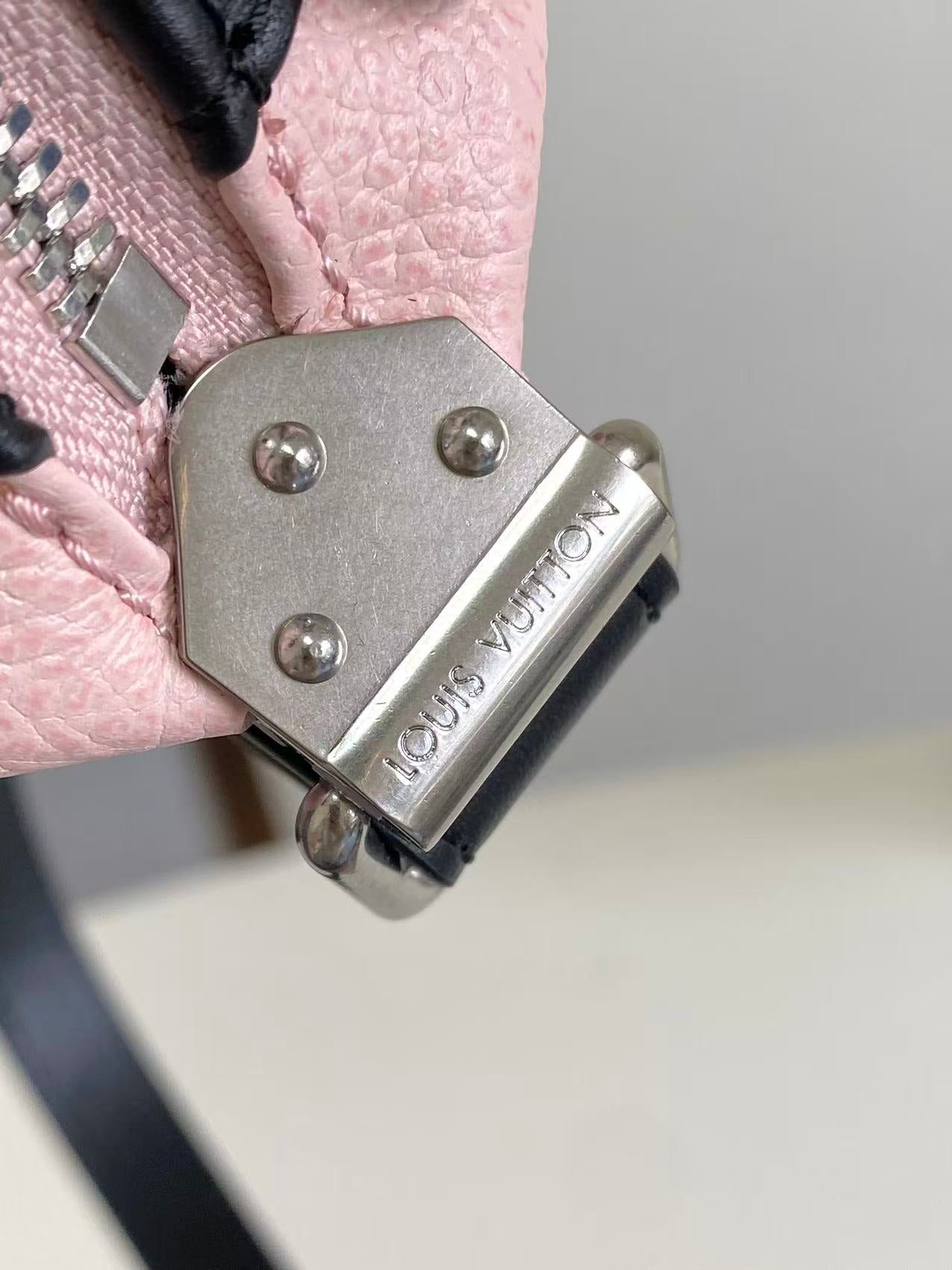BAG-LV-W-NEW-836