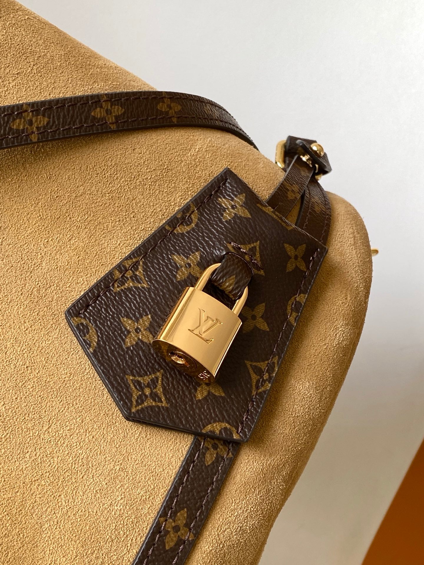 BAG-LV-W-NEW-044