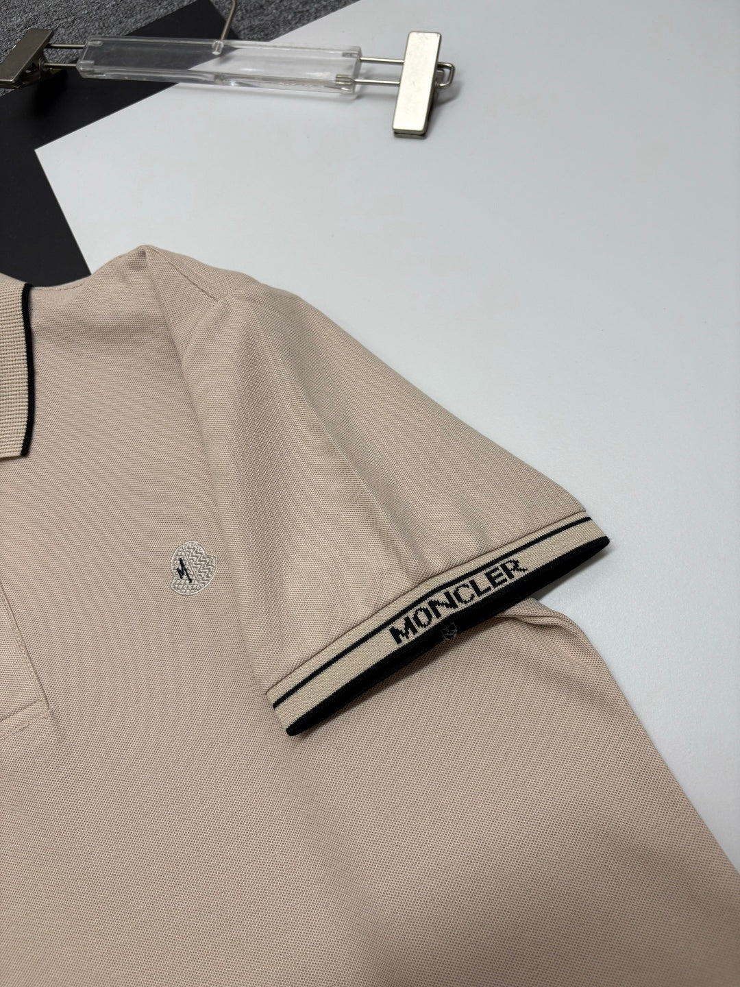 TS-MONCLER-NEW-044