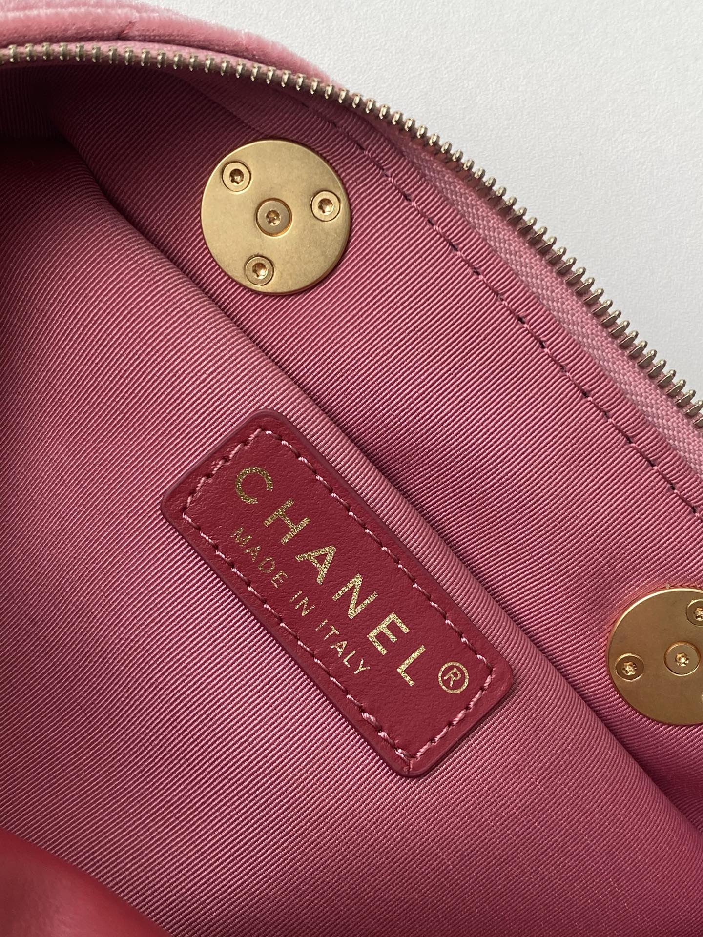 BAG-CHANEL-270