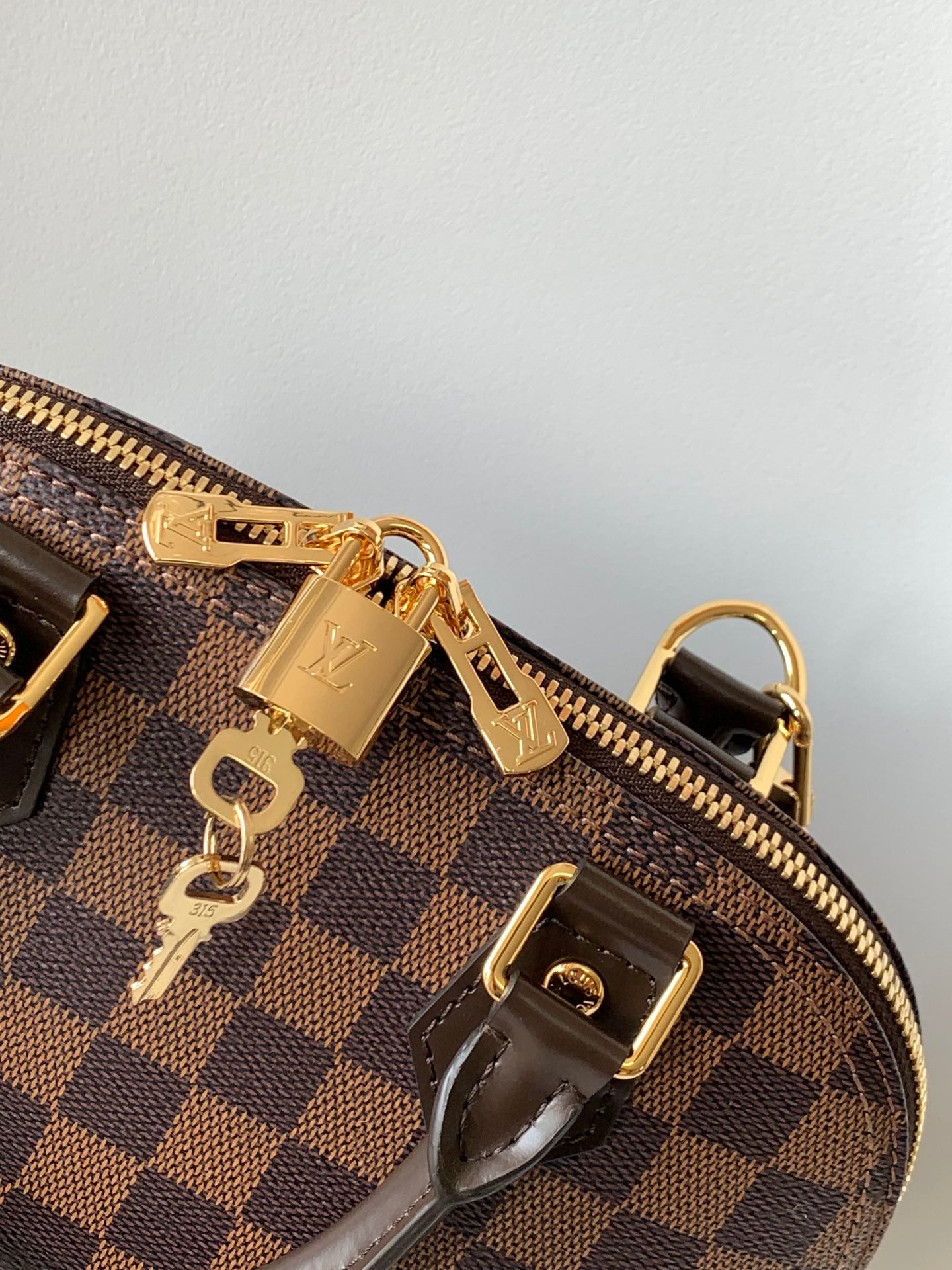 BAG-LV-W-NEW-767