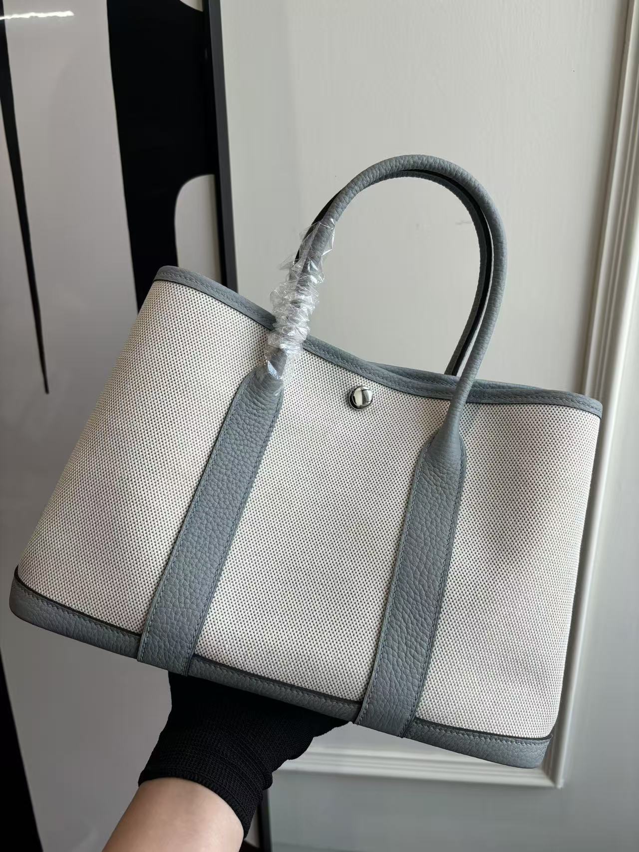 BAG-HMS-W-071