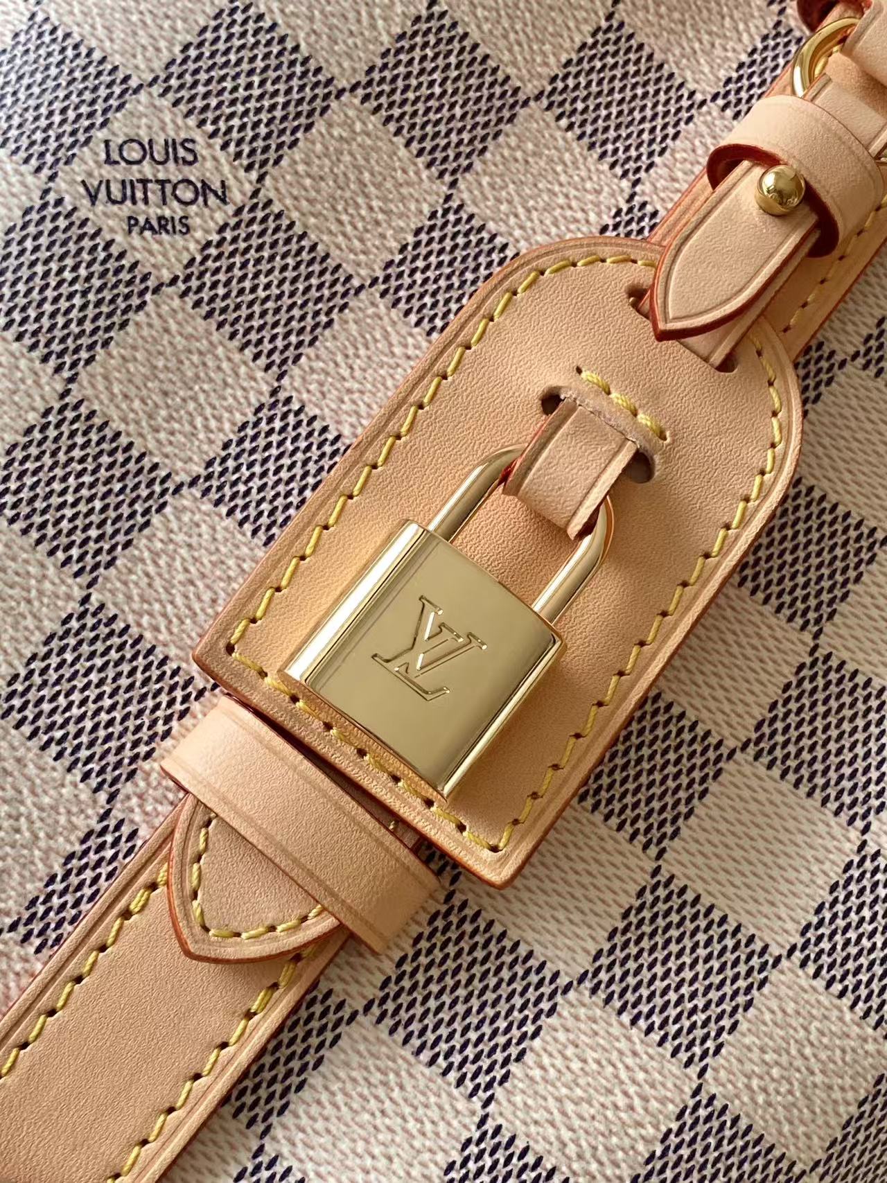 BAG-LV-W-NEW-027