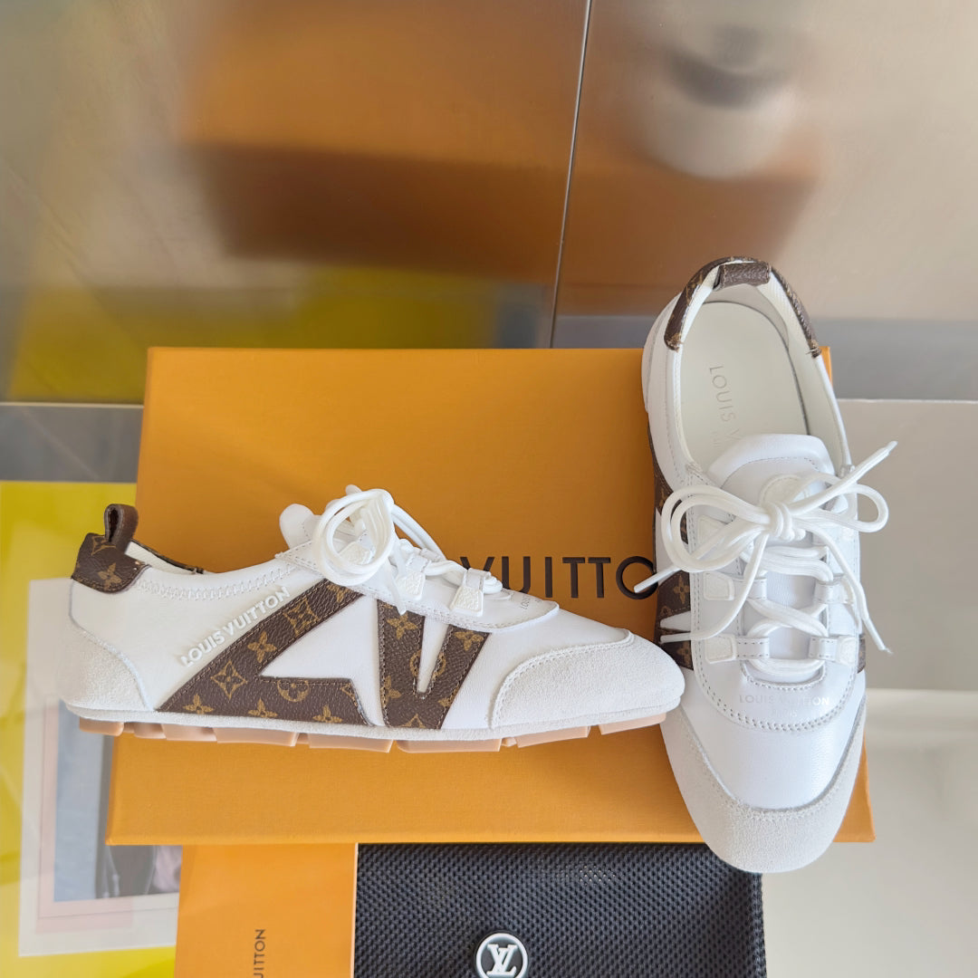 SHOES-LV-LY-300