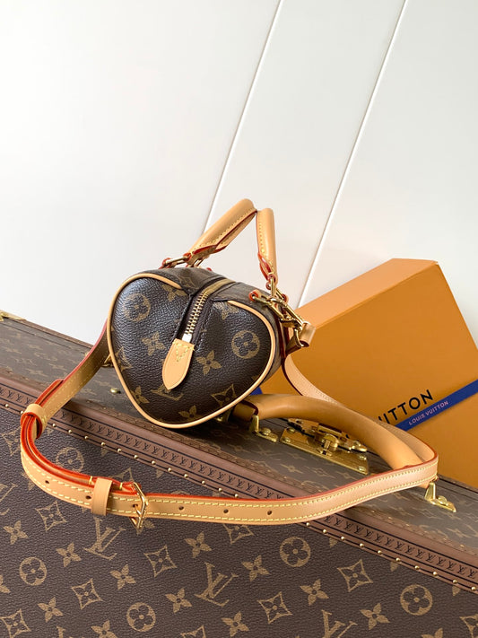 BAG-LV-W-NEW-382