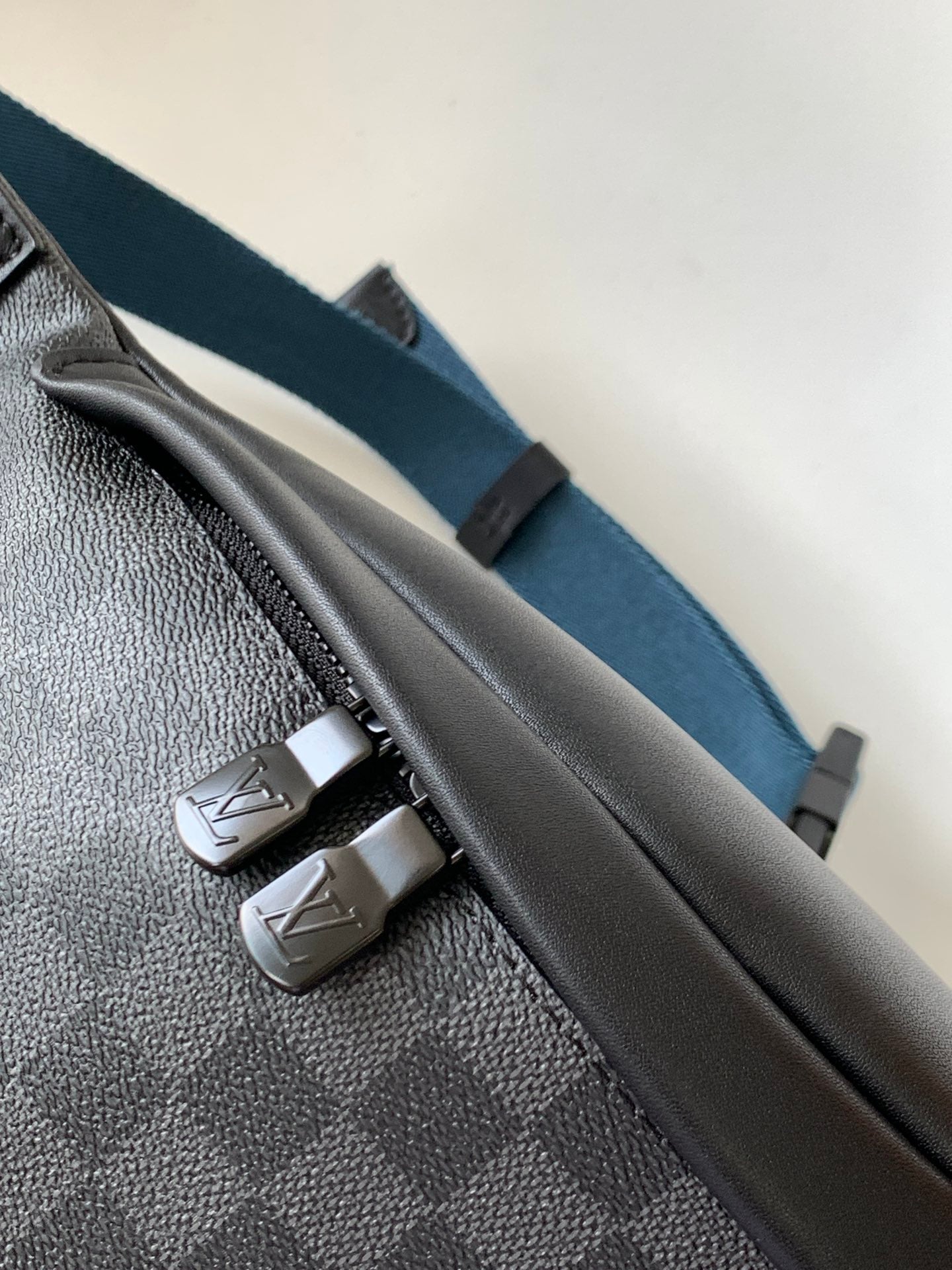 BAG-LV-W-NEW-819