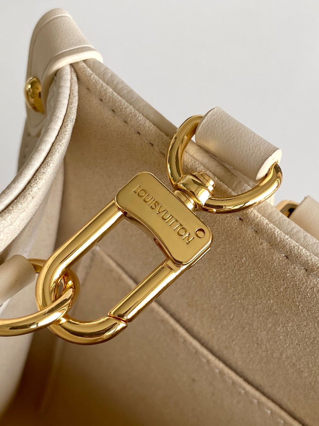 BAG-LV-W-NEW-1115