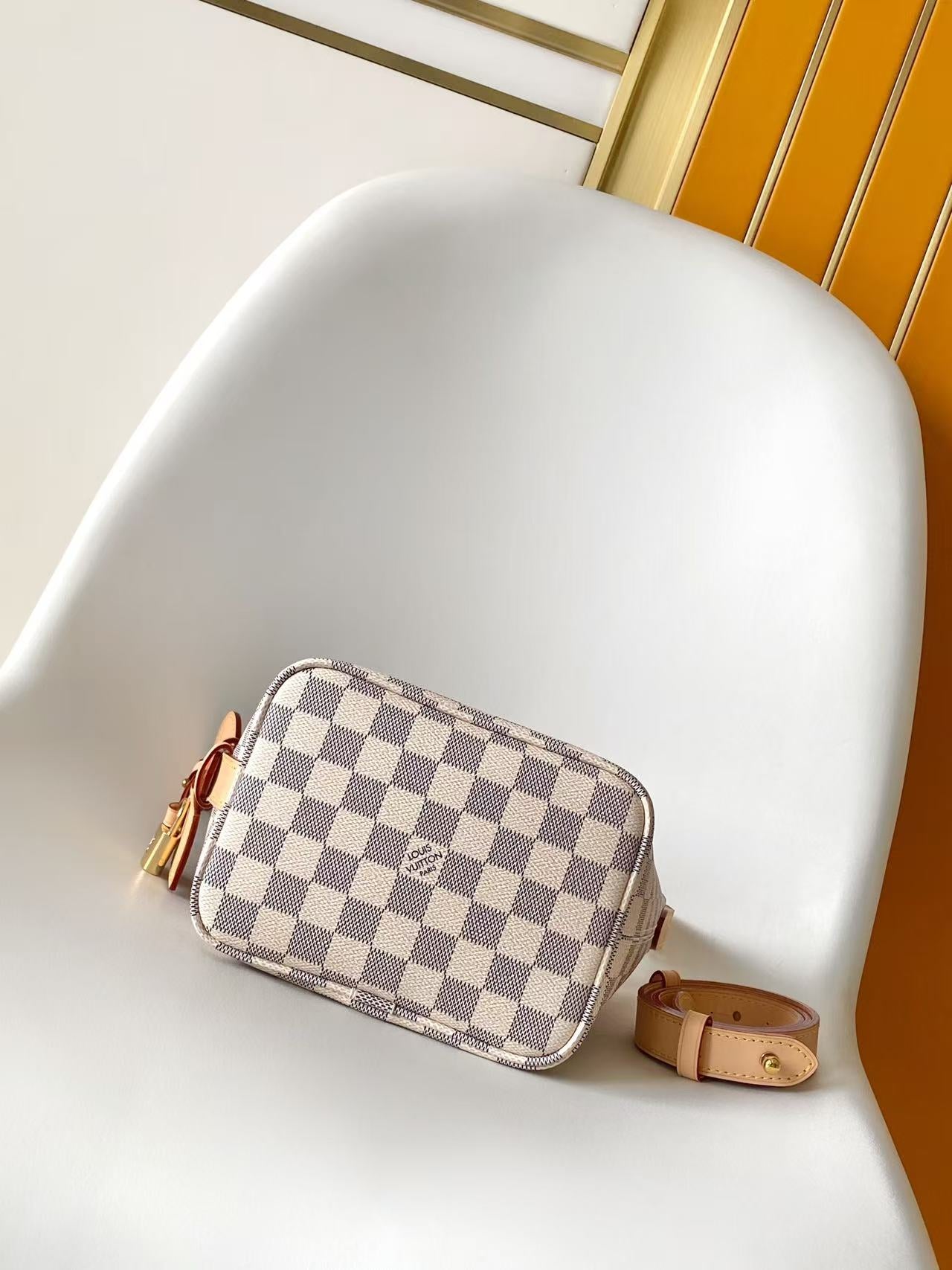 BAG-LV-W-NEW-027