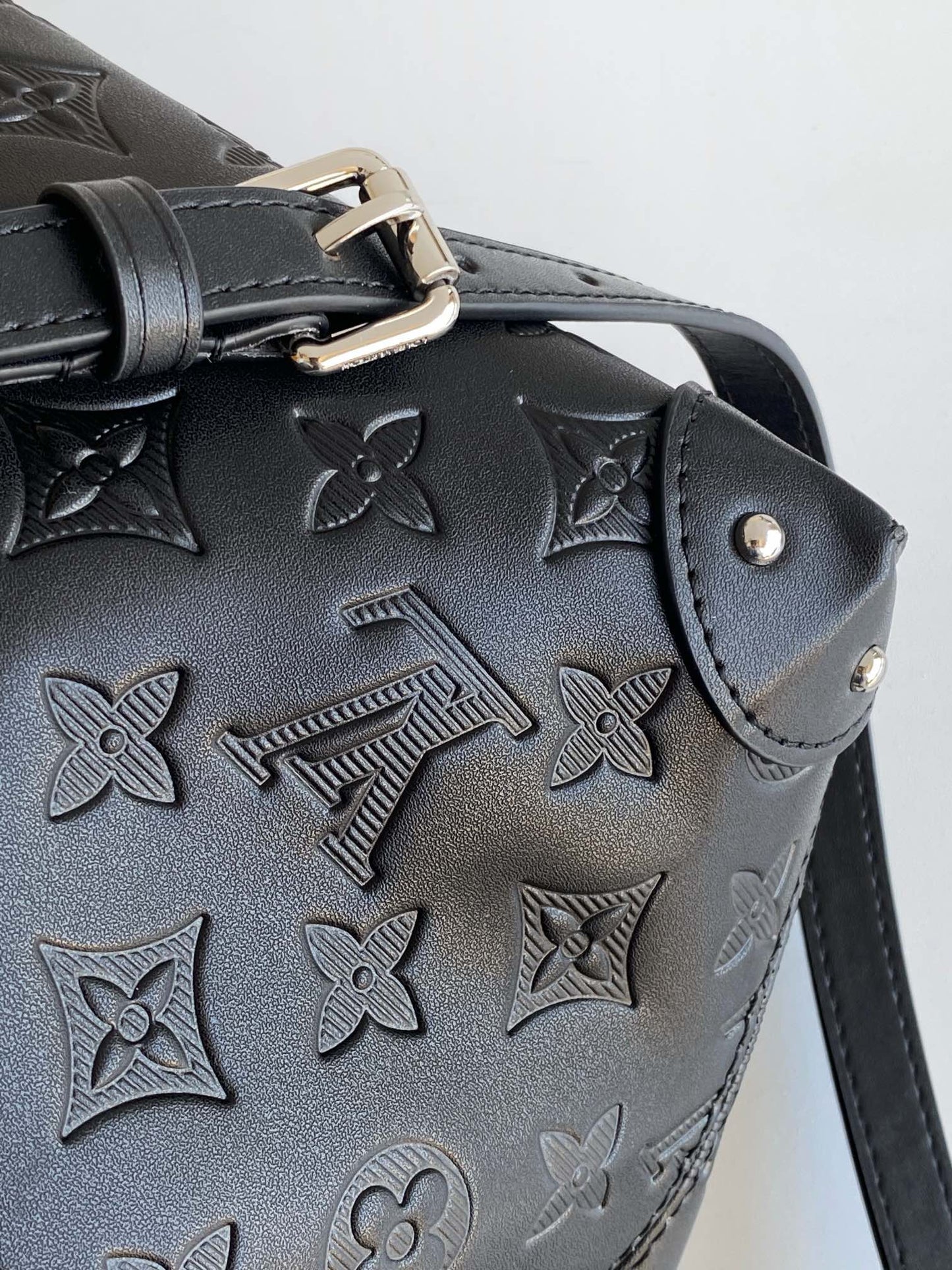 BAG-LV-W-NEW-1015
