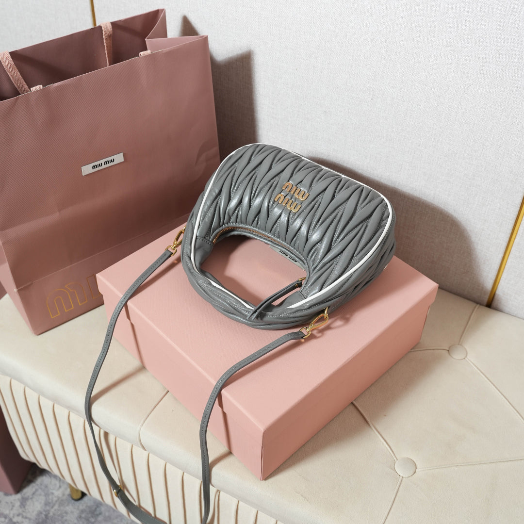 BAG-MIUMIU-LY-352