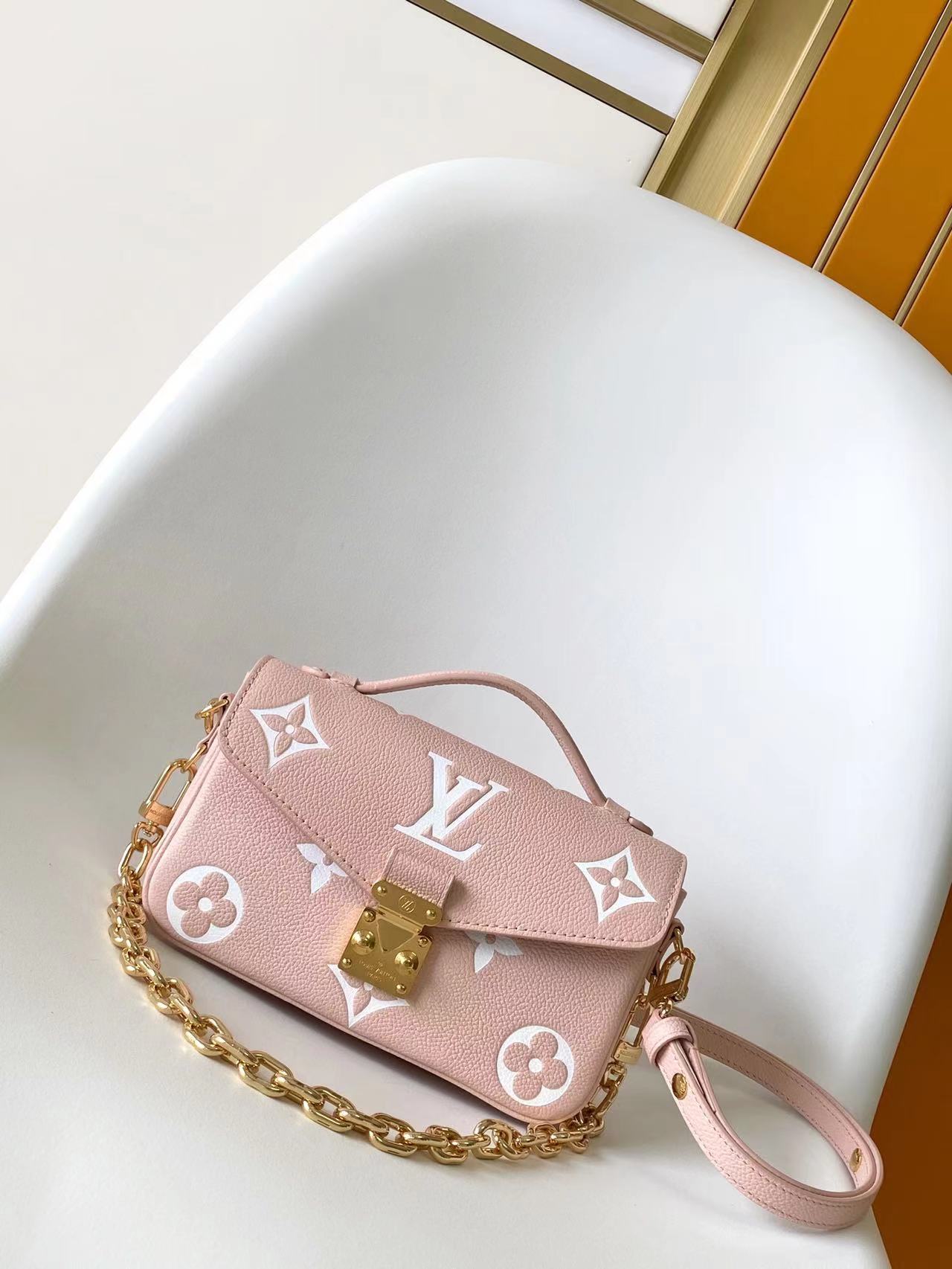 BAG-LV-W-NEW-592
