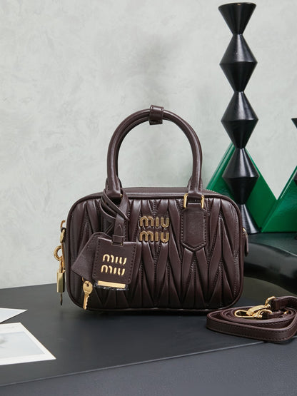 BAG-MIUMIU-LY-010