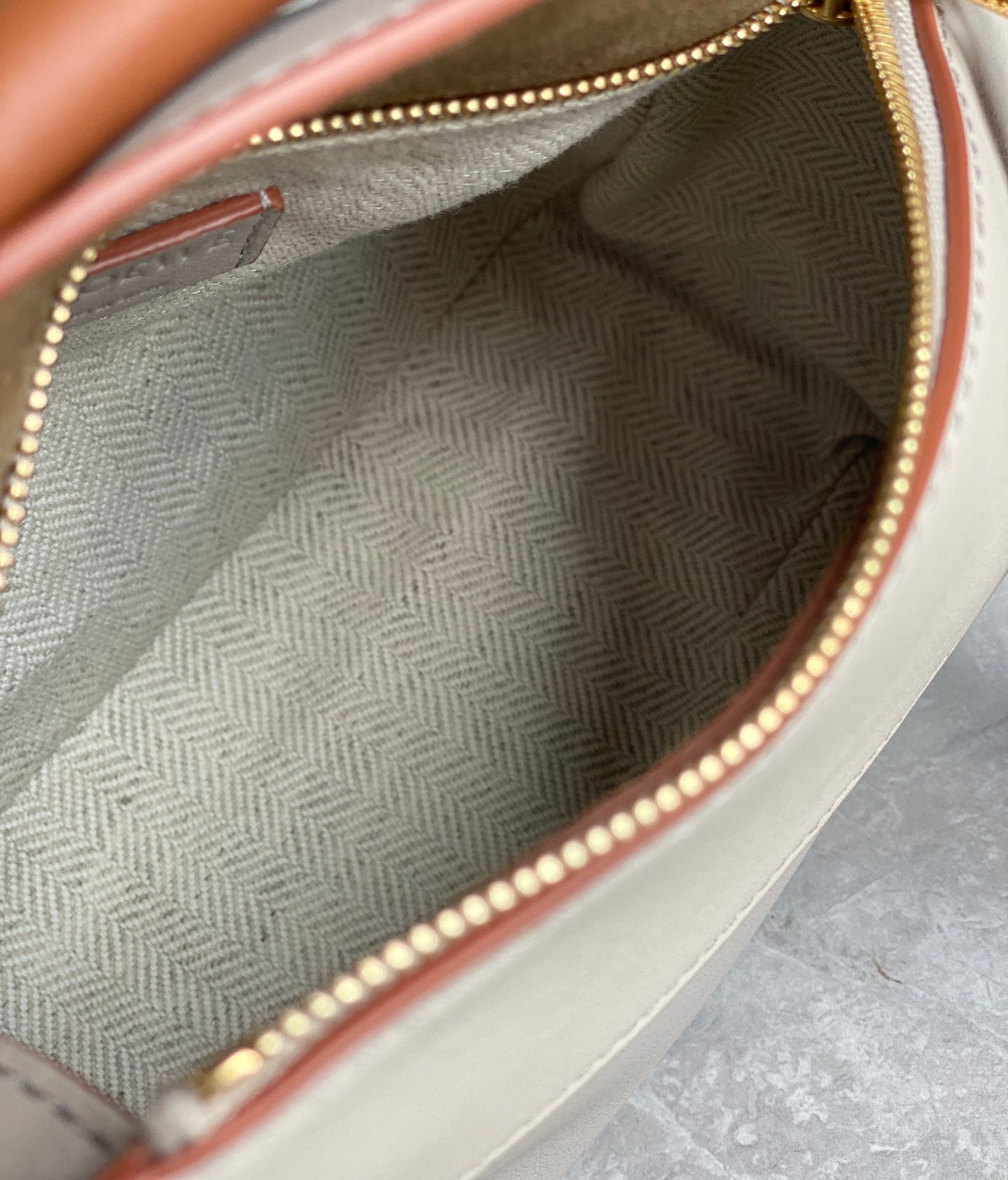 BAG-LW-180