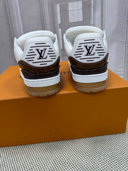 SHOES-LV-LY-200