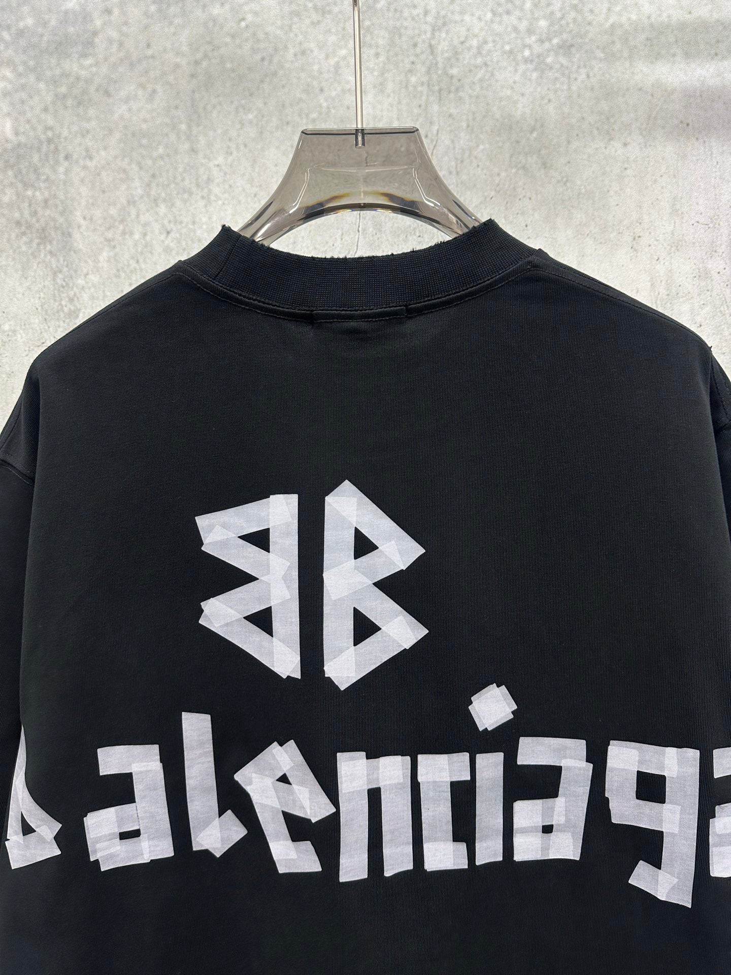 TS-Balenciaga-new-039