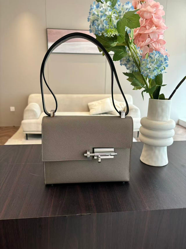HERMÈS Verrou バッグ