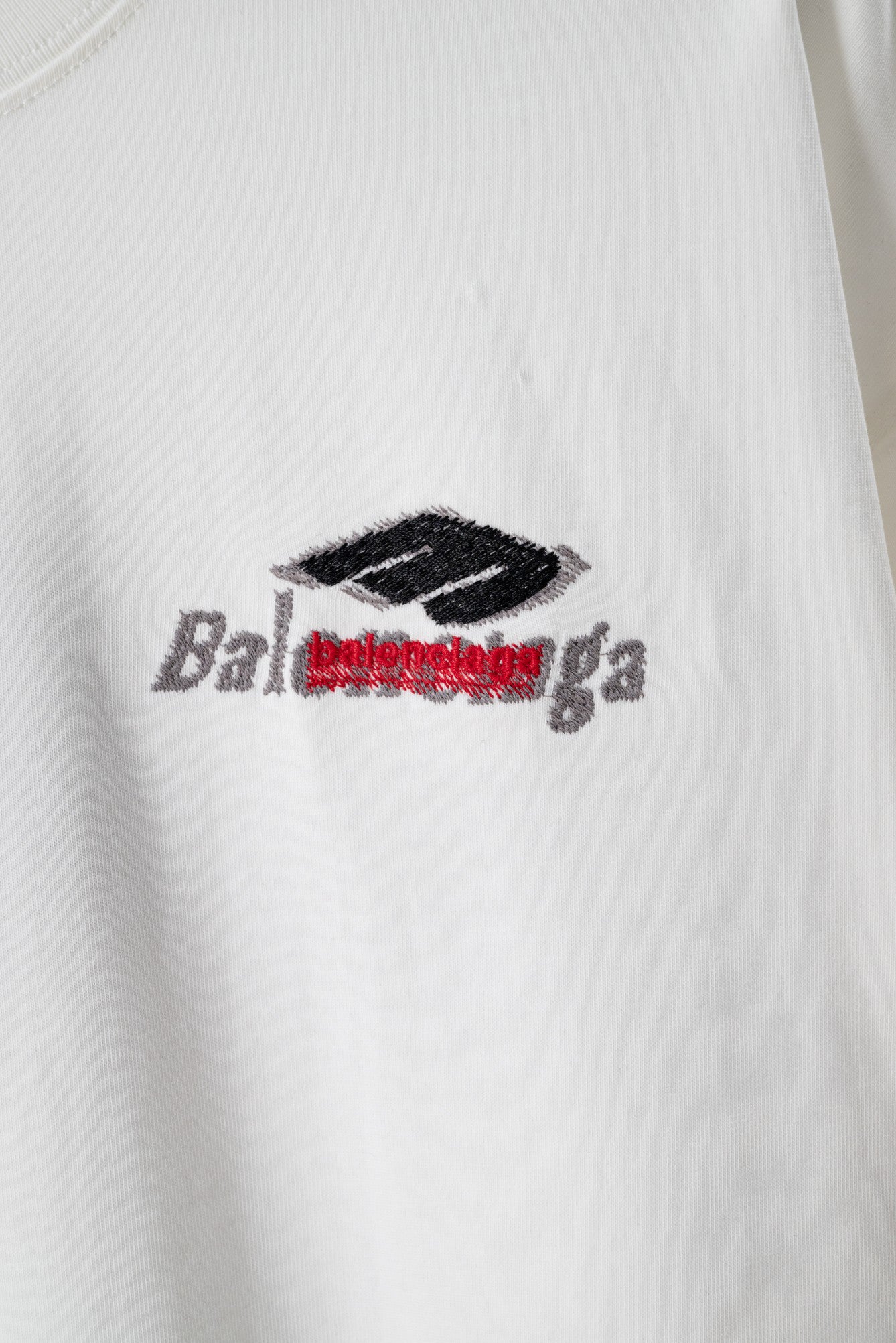TS-Balenciaga-new-072