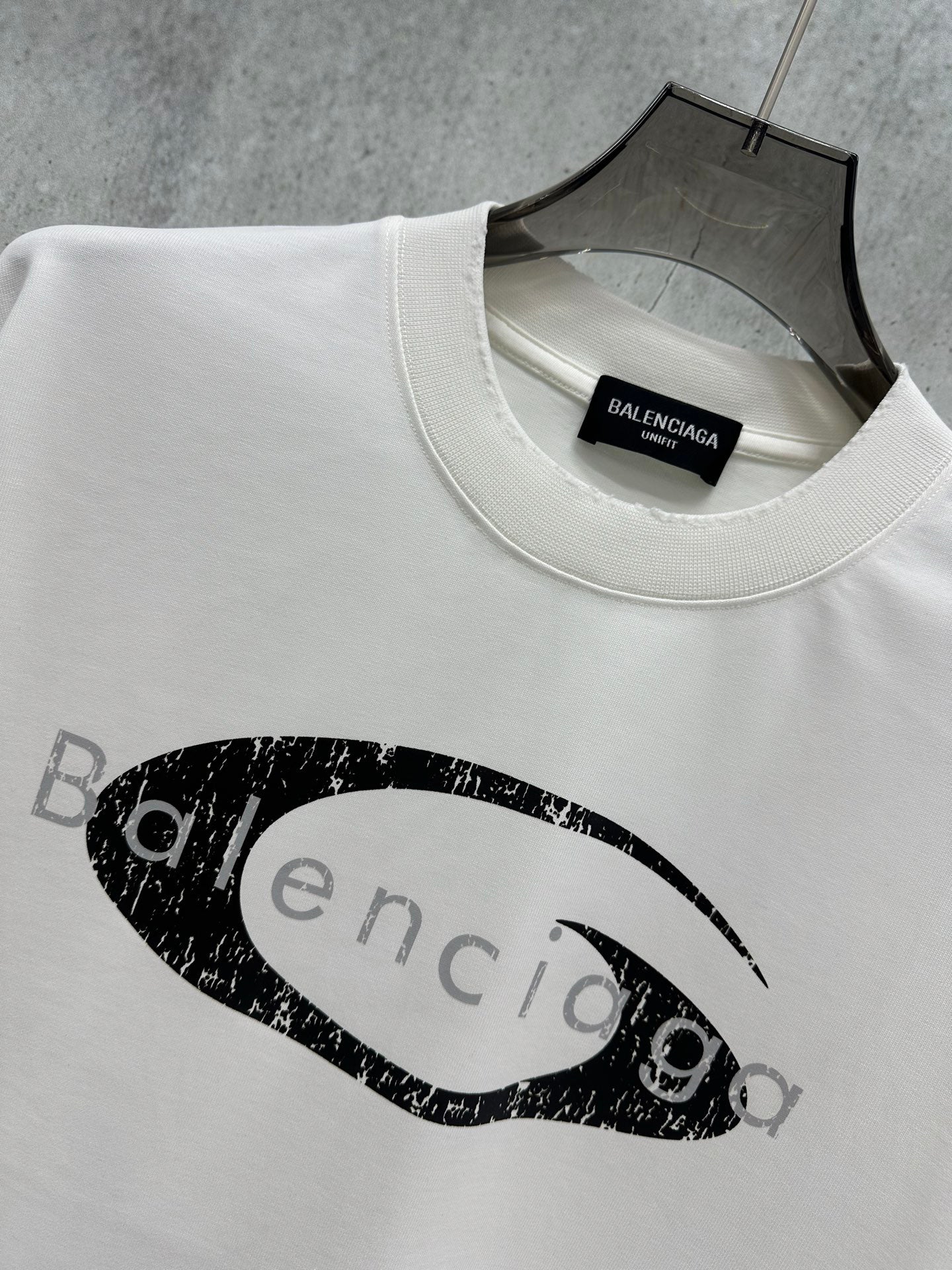 TS-Balenciaga-new-001