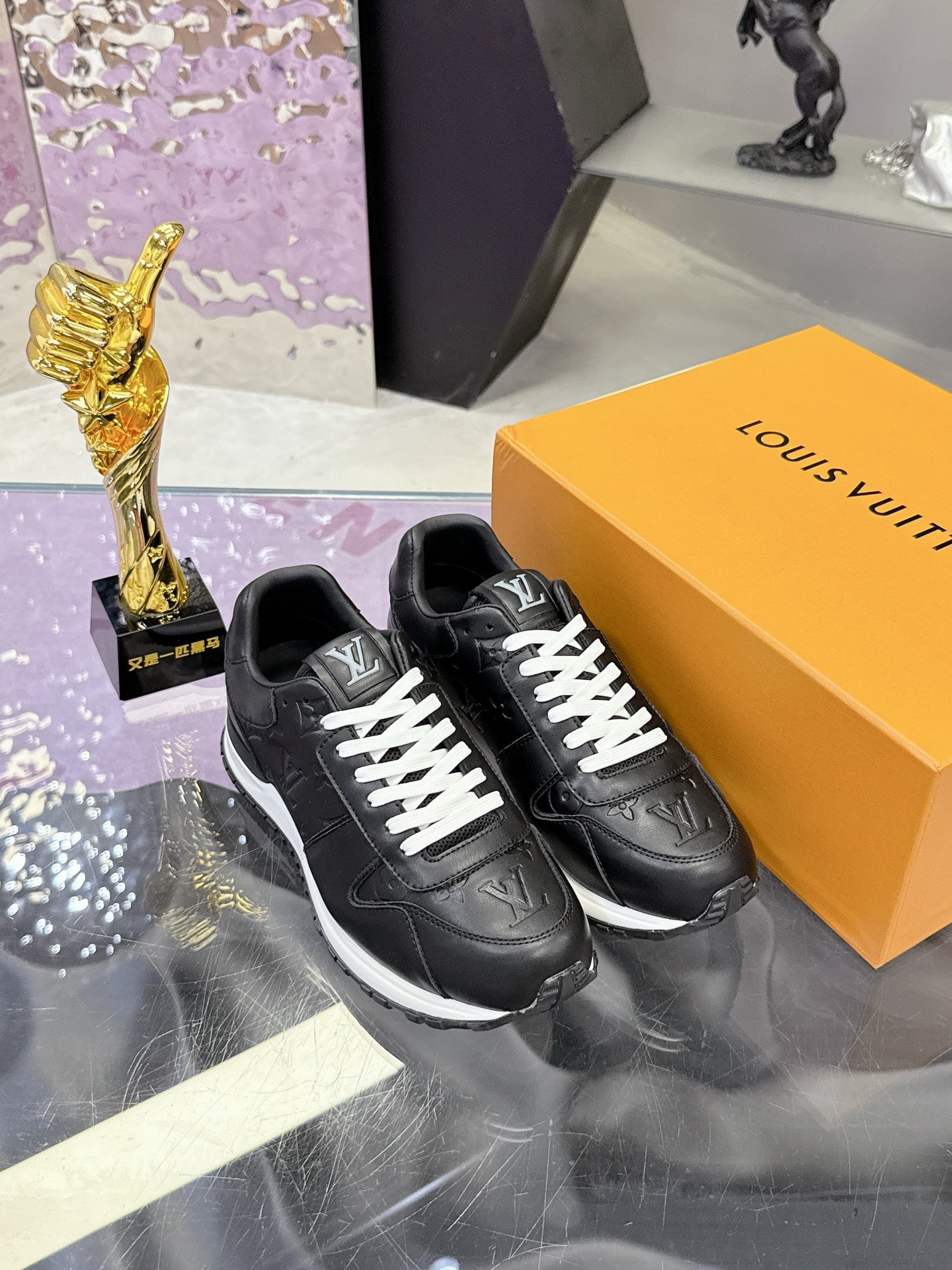SHOES-LV-LY-255