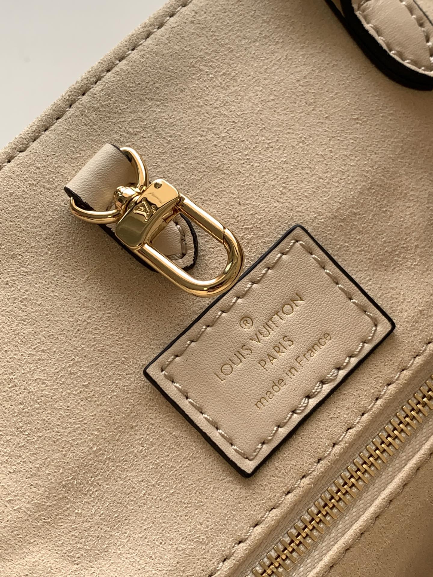 BAG-LV-W-NEW-1082