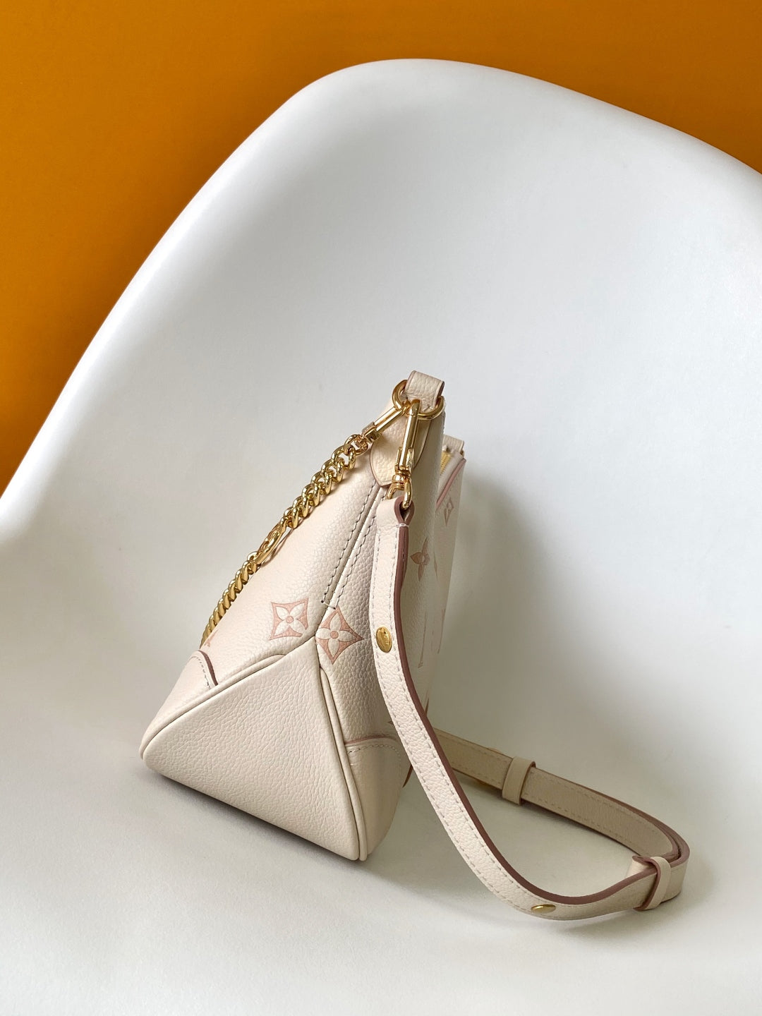 BAG-LV-W-NEW-1061