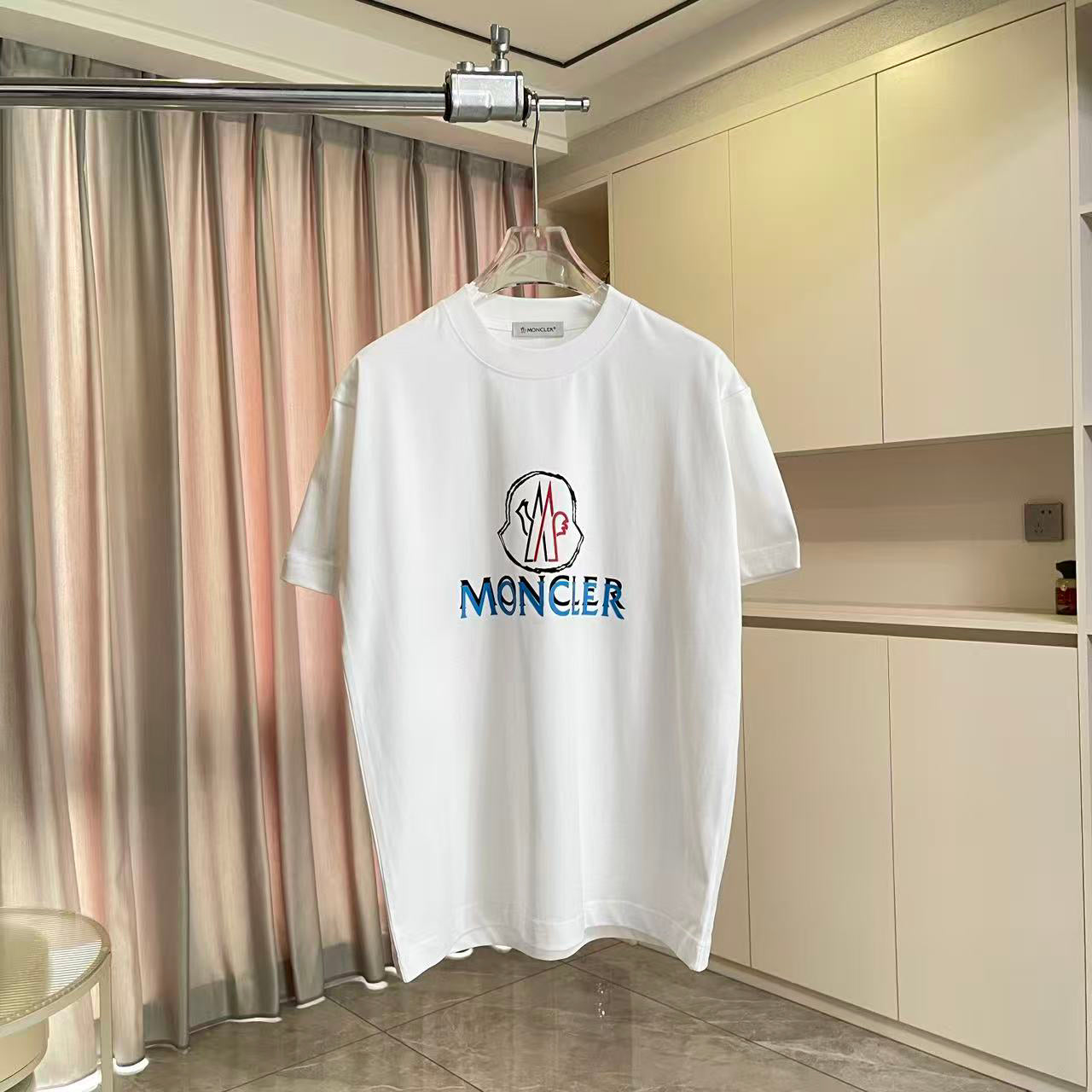 TS-MONCLER-NEW-120