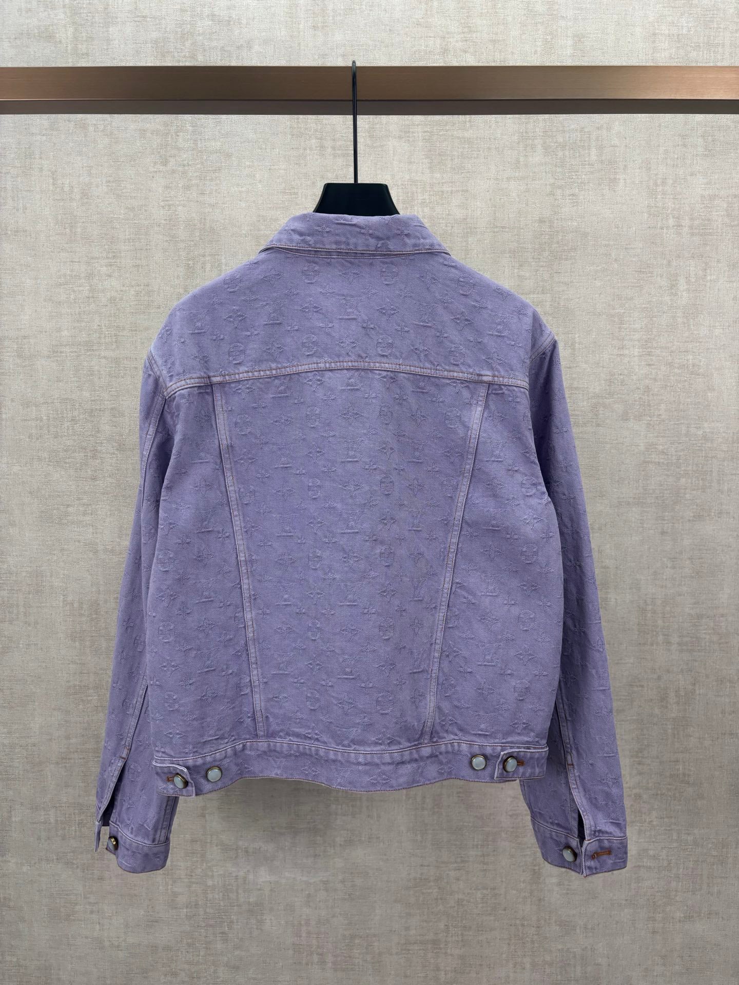 TS-LVNEW-NEW-266