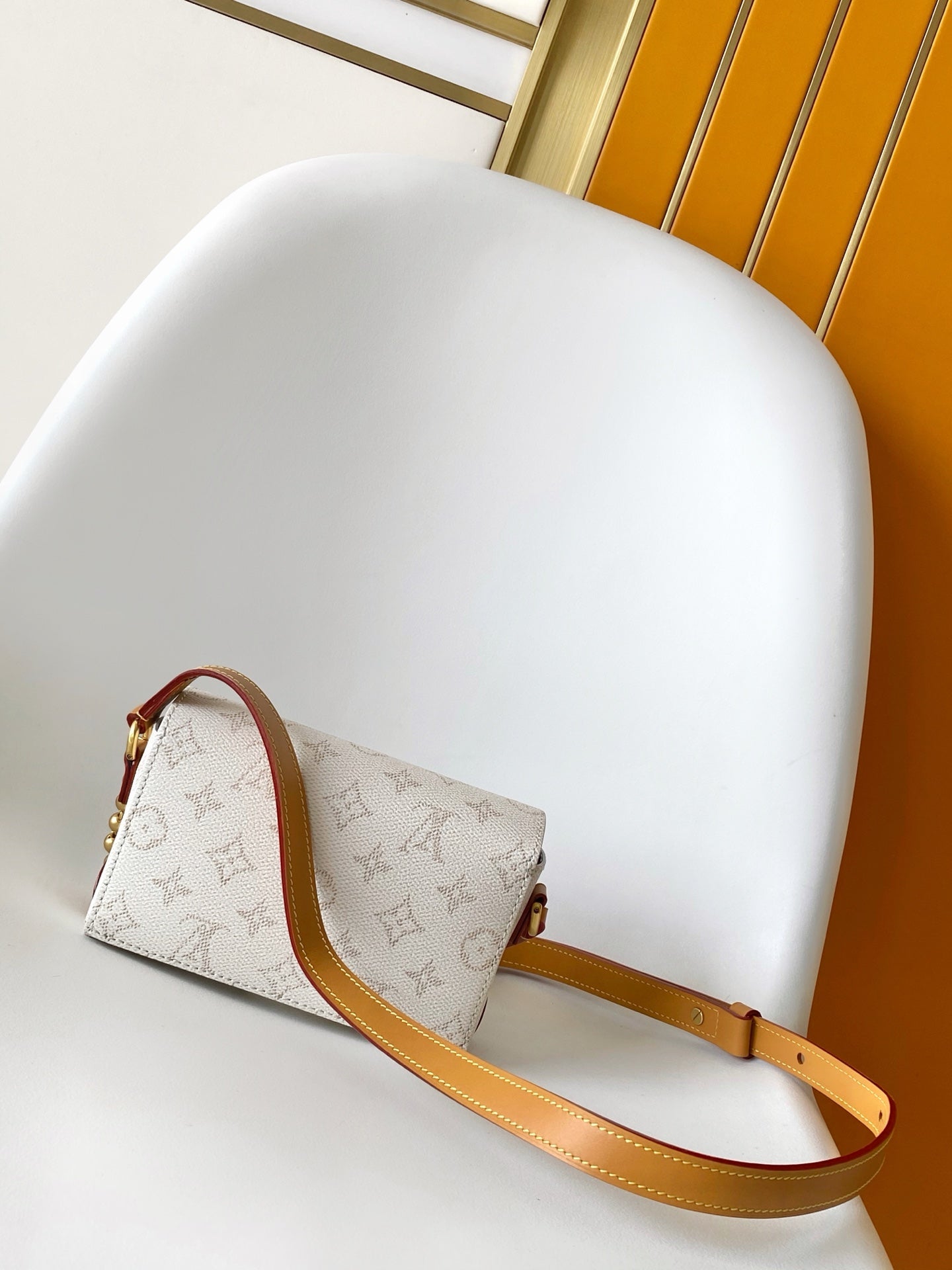 BAG-LV-W-NEW-1076