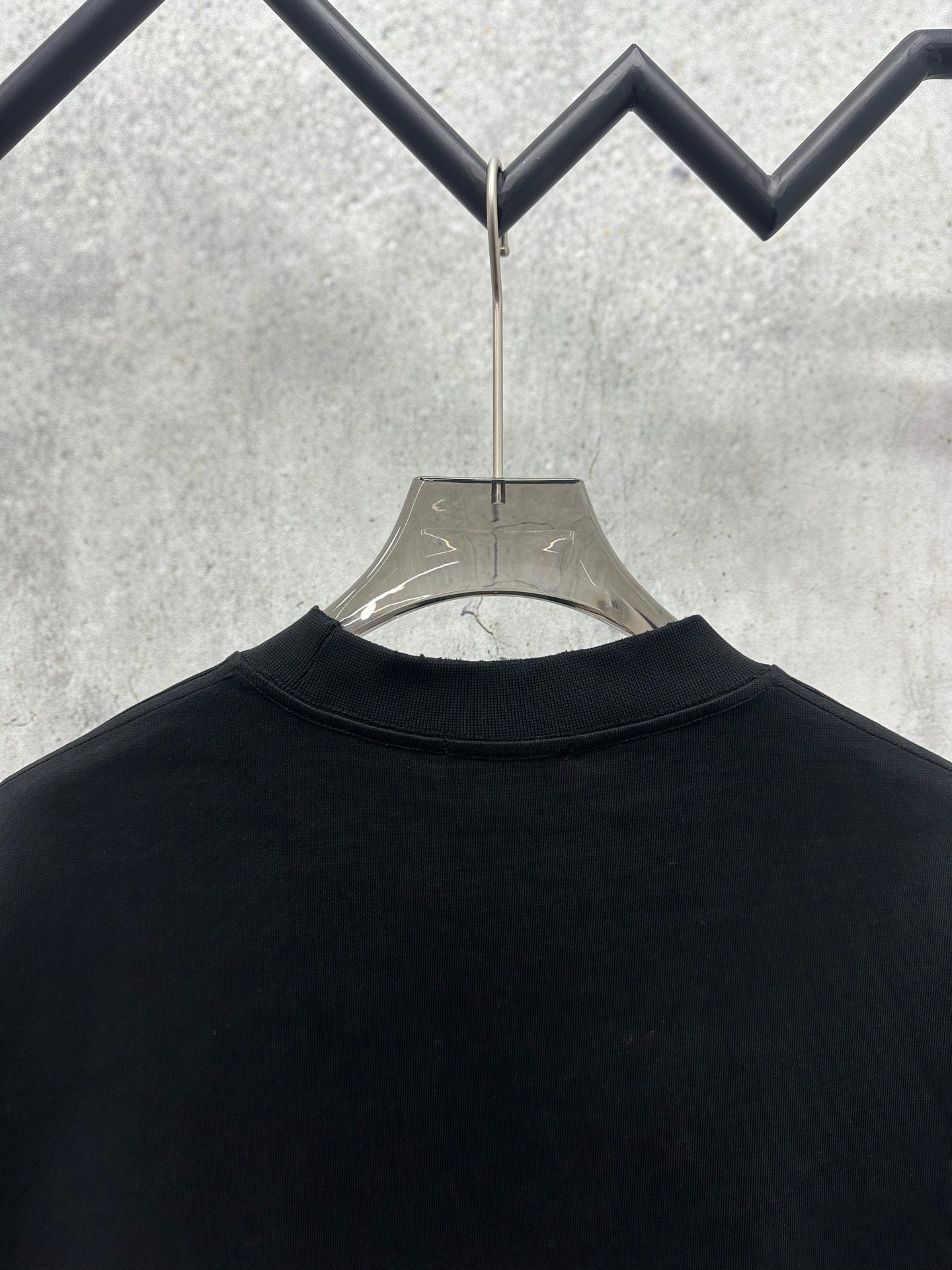 TS-Balenciaga-new-006