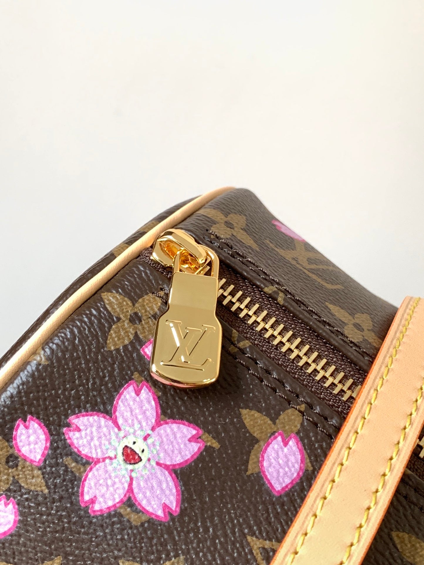 BAG-LV-W-NEW-384