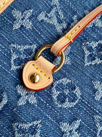BAG-MIUMIU-LY-001