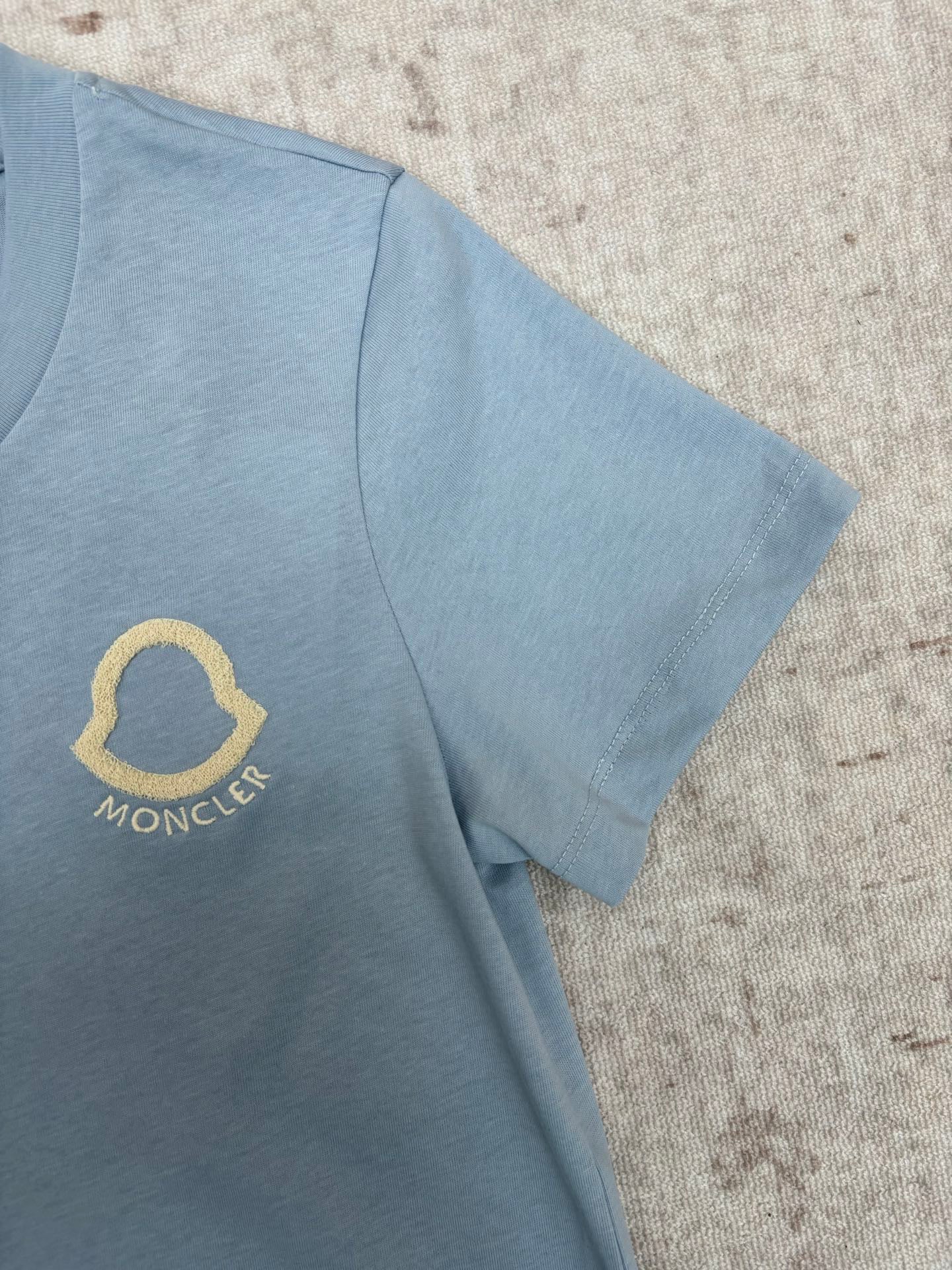 TS-MONCLER-NEW-090