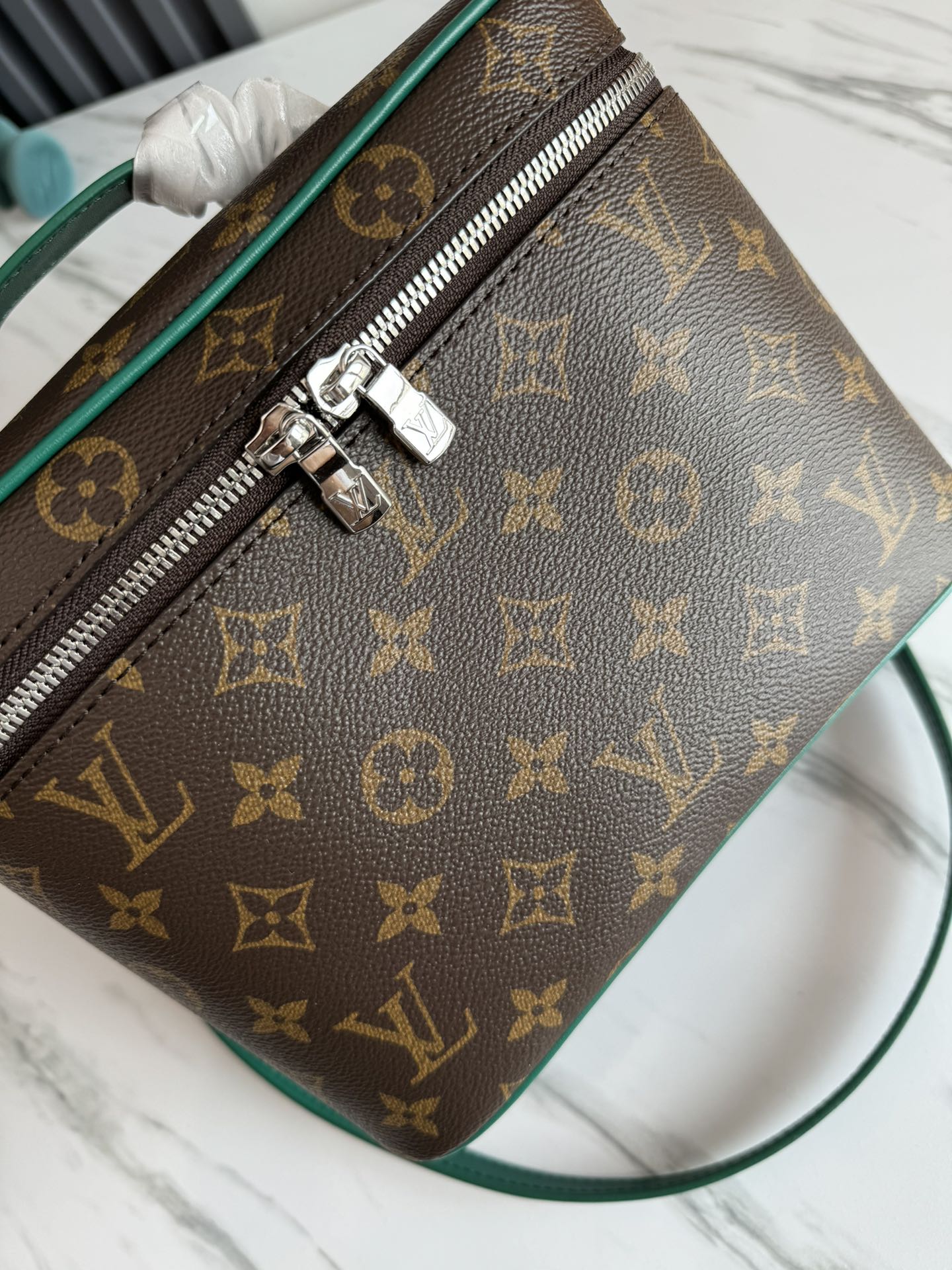 BAG-LV-W-NEW-1390
