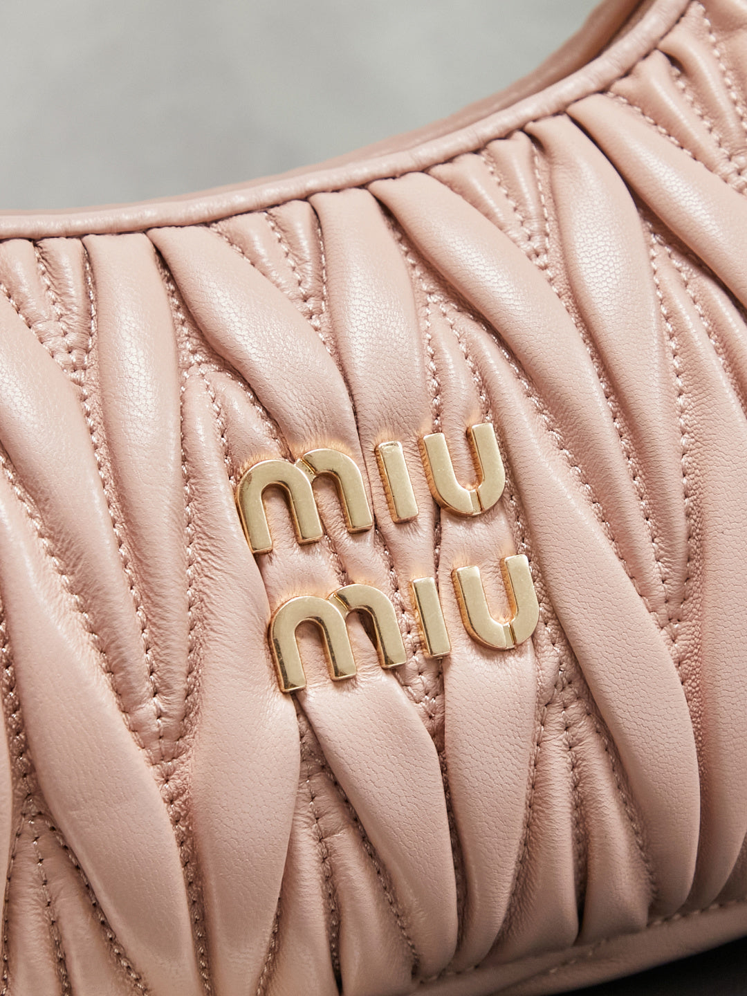 BAG-MIUMIU-LY-039