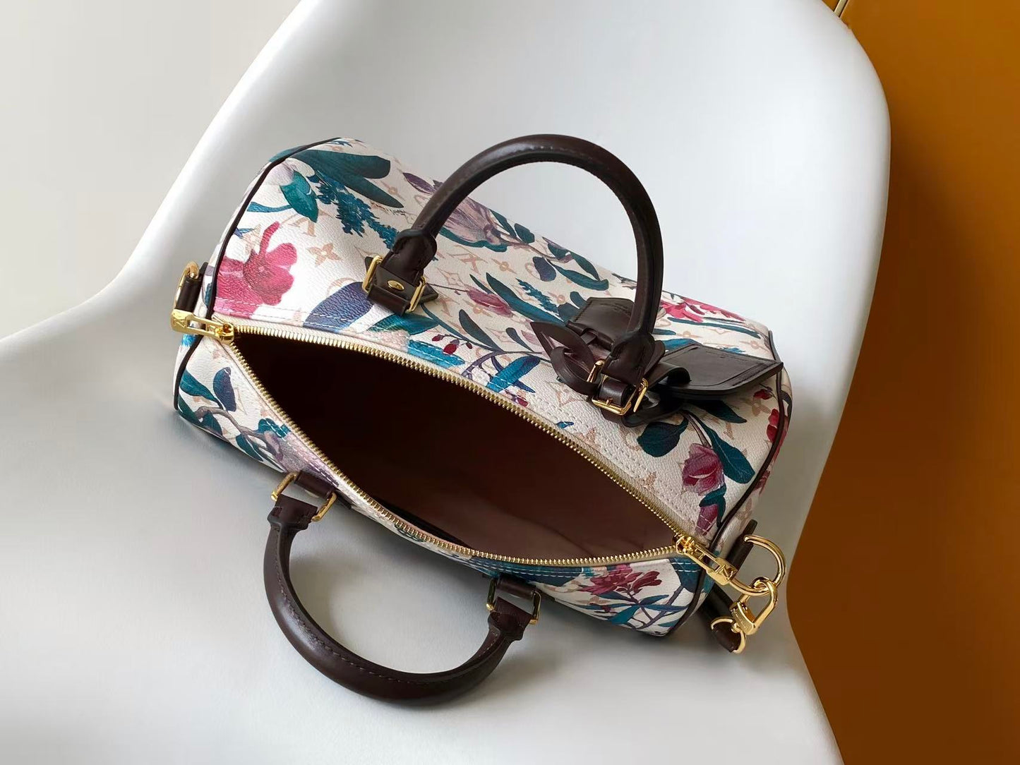 BAG-LV-W-NEW-057