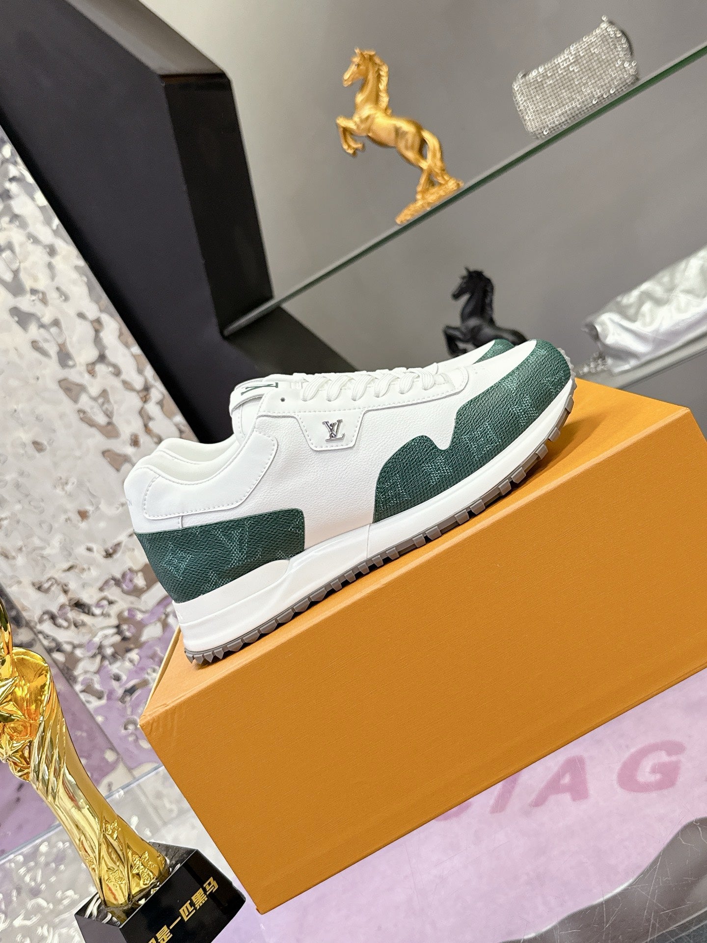 SHOES-LV-LY-252