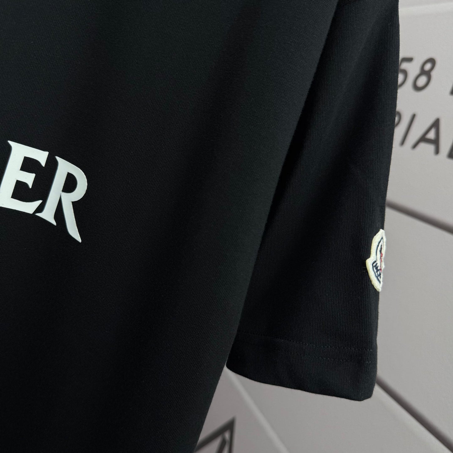 TS-MONCLER-NEW-102