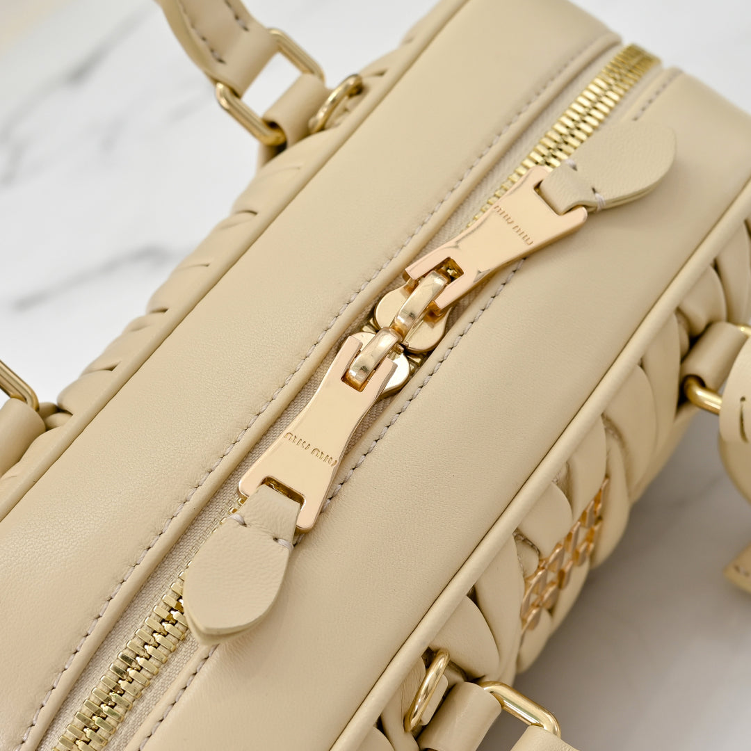 BAG-MIUMIU-LY-328