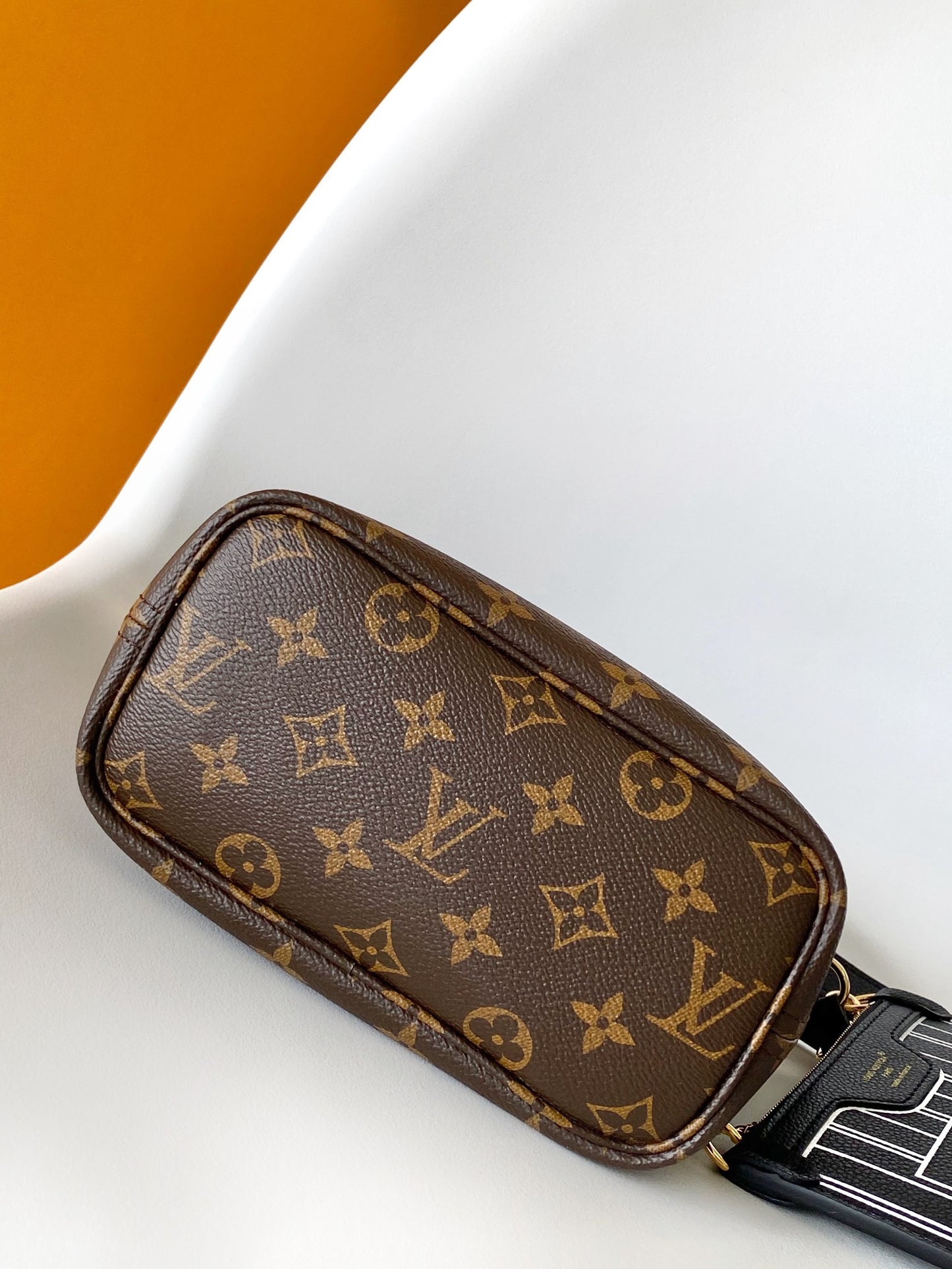 BAG-LV-W-NEW-675