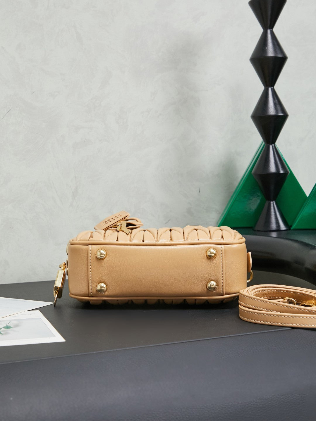 BAG-MIUMIU-LY-004