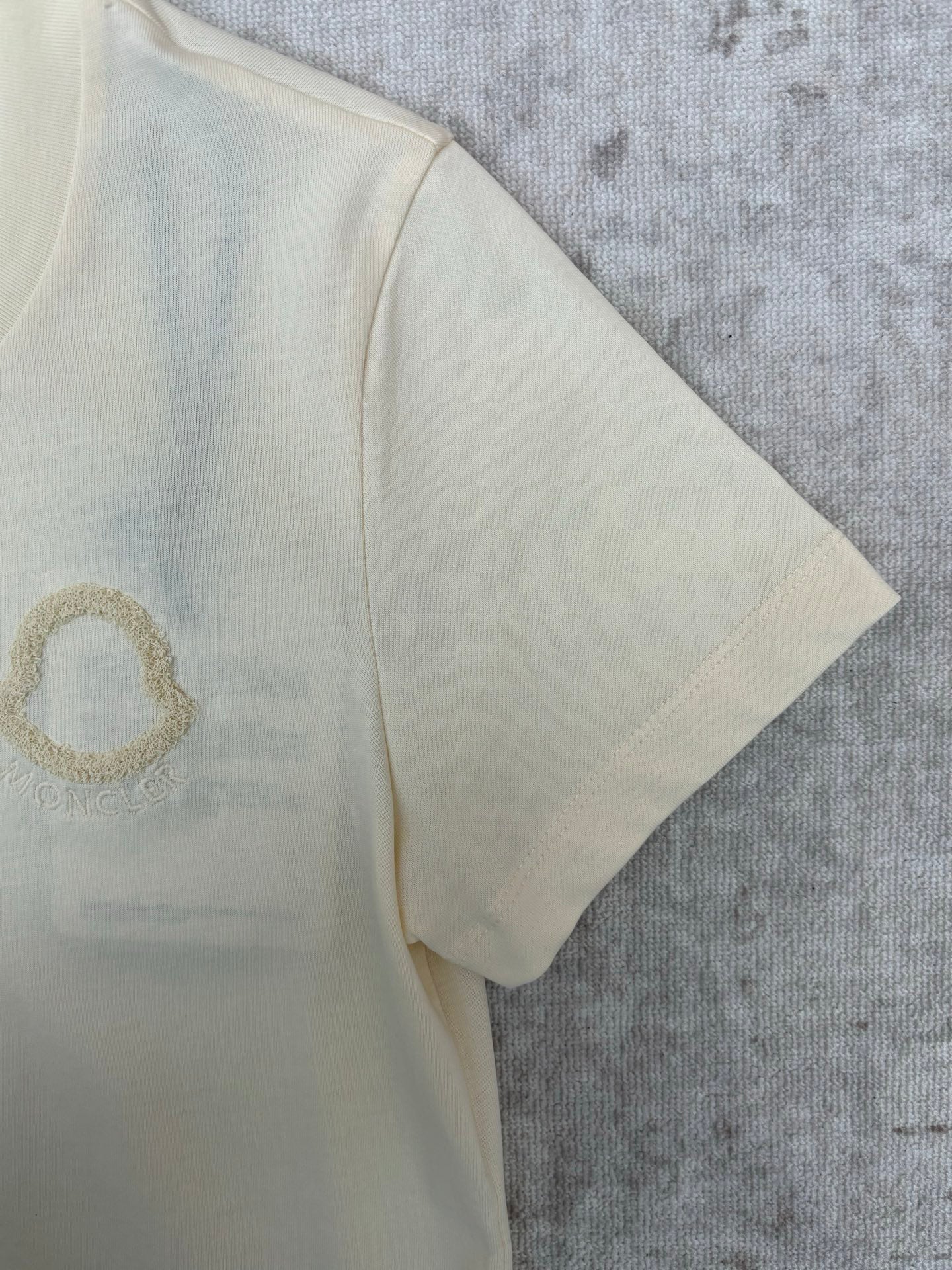 TS-MONCLER-NEW-092