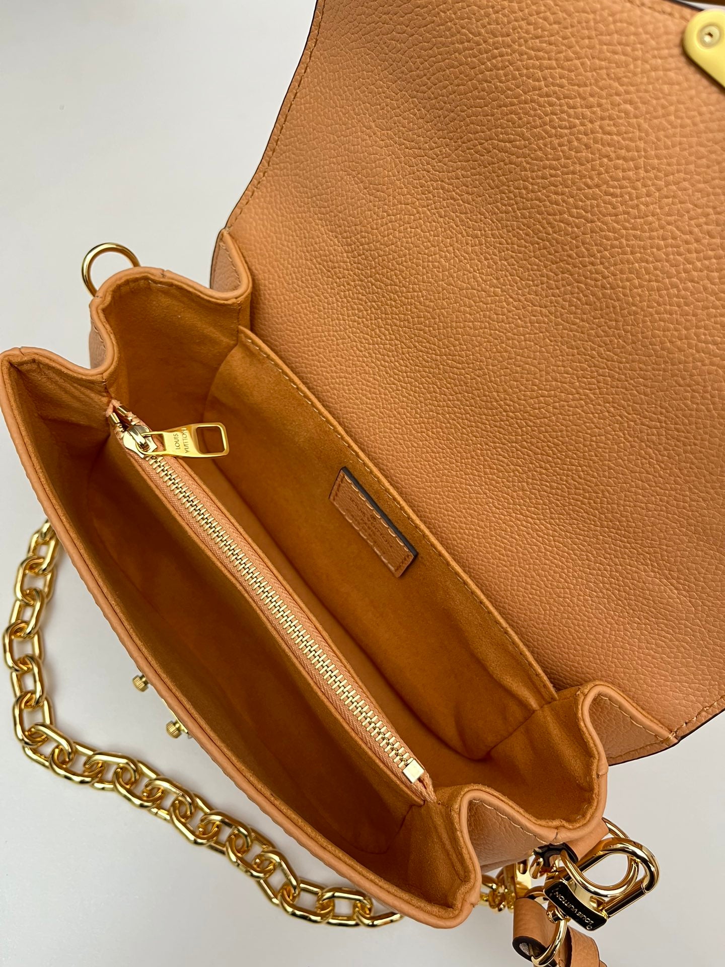 BAG-LV-W-NEW-1392