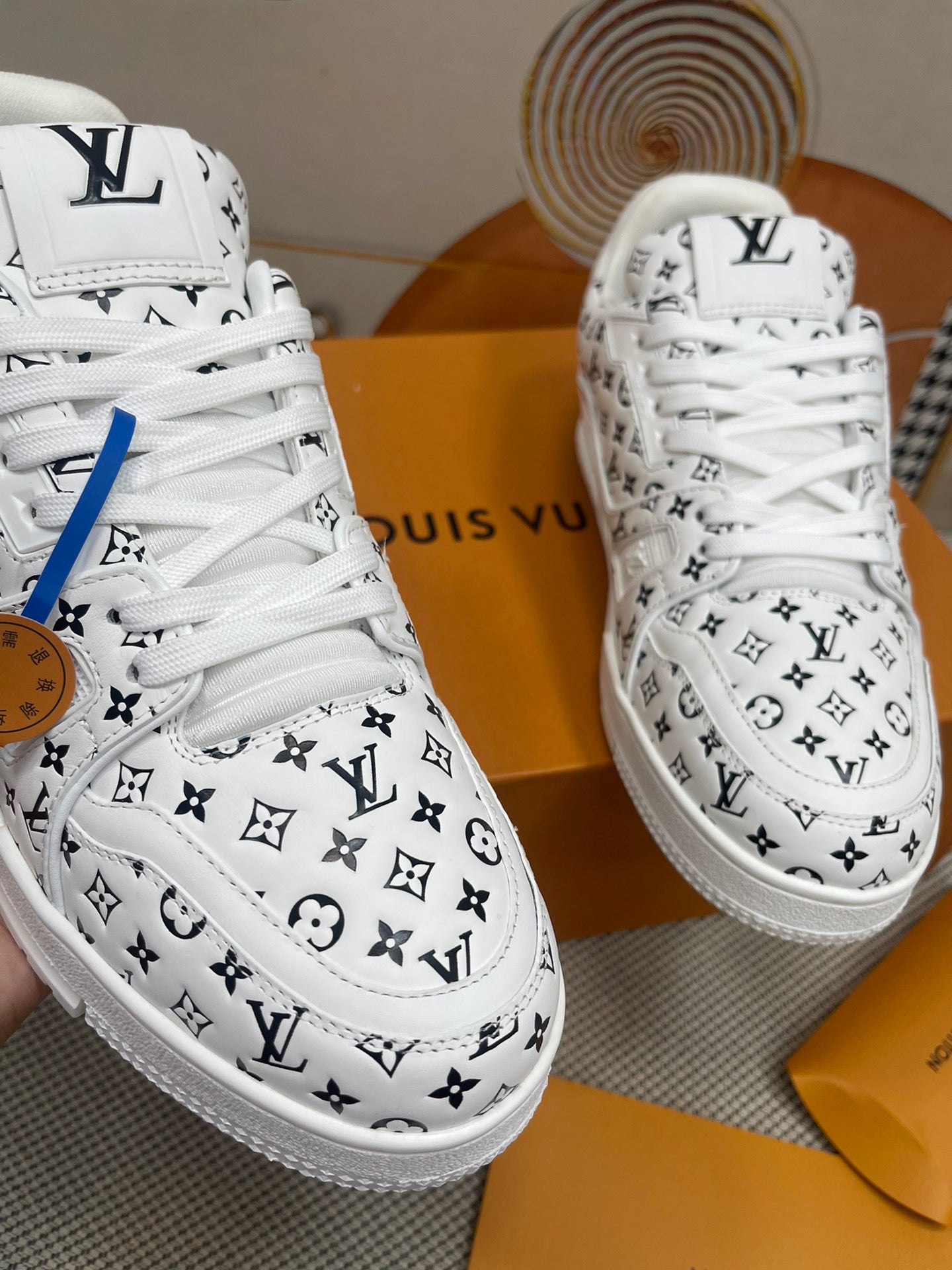 SHOES-LV-LY-121